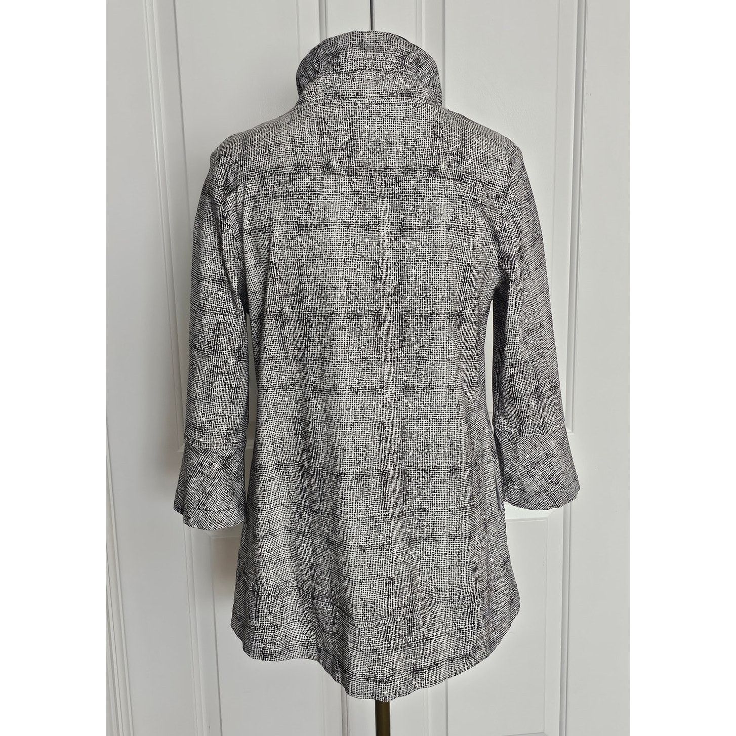 Joseph Ribkoff Joseph Ribkoff Black/White Button Front Blazer w/Pockets 6 Size M / US 6-8 / IT 42-44 - 9 Thumbnail