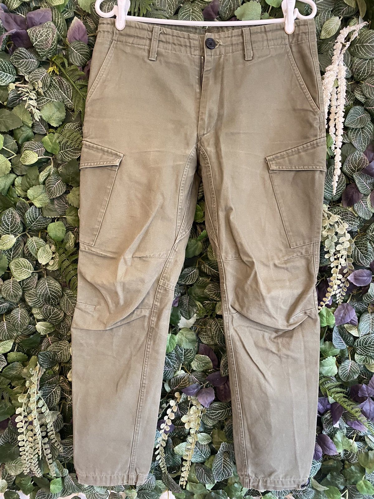 illustrated example Canvas cargo pants Size US 31 - 1 Thumbnail