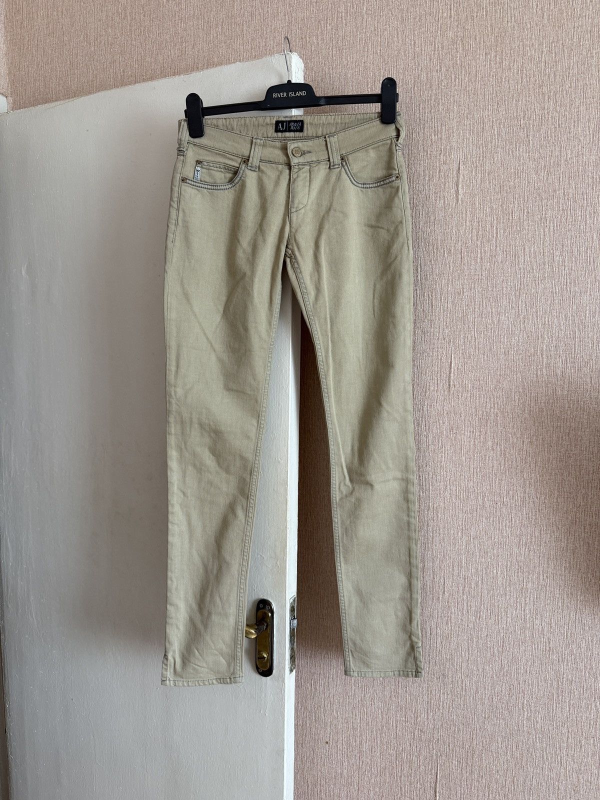 Armani Vintage Armani Jeans AJ Beige Slim Fit Denim Pants Women’s Size 27" / US 4 / IT 40 - 2 Thumbnail