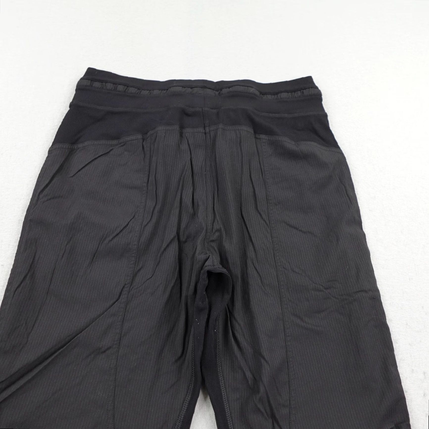 Lululemon Lululemon Pants Womens S Black Dance Studio Crop 25" Joggers Gym Yoga Athletic Pants Striped Pattern Pockets Elastic Waist Regular Inseam 24" Size 28" / US 6 / IT 42 - 5 Thumbnail
