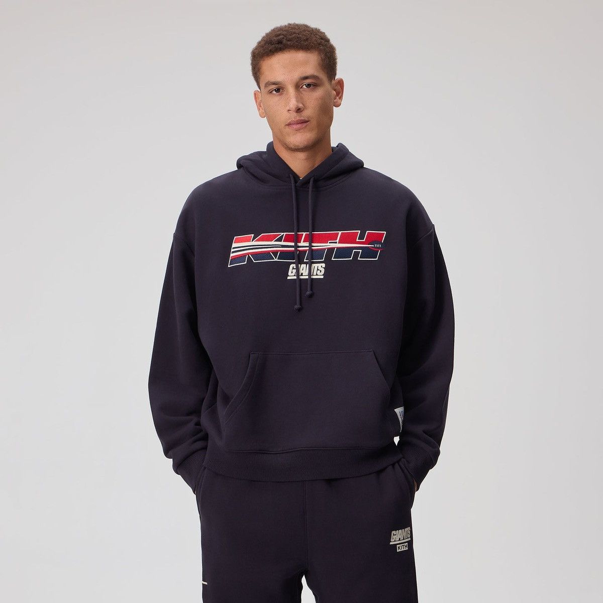 Kith × NFL Kith for the NFL New York Giants Vintage Nelson Hoodie XL Size US XL / EU 56 / 4 - 2 Thumbnail