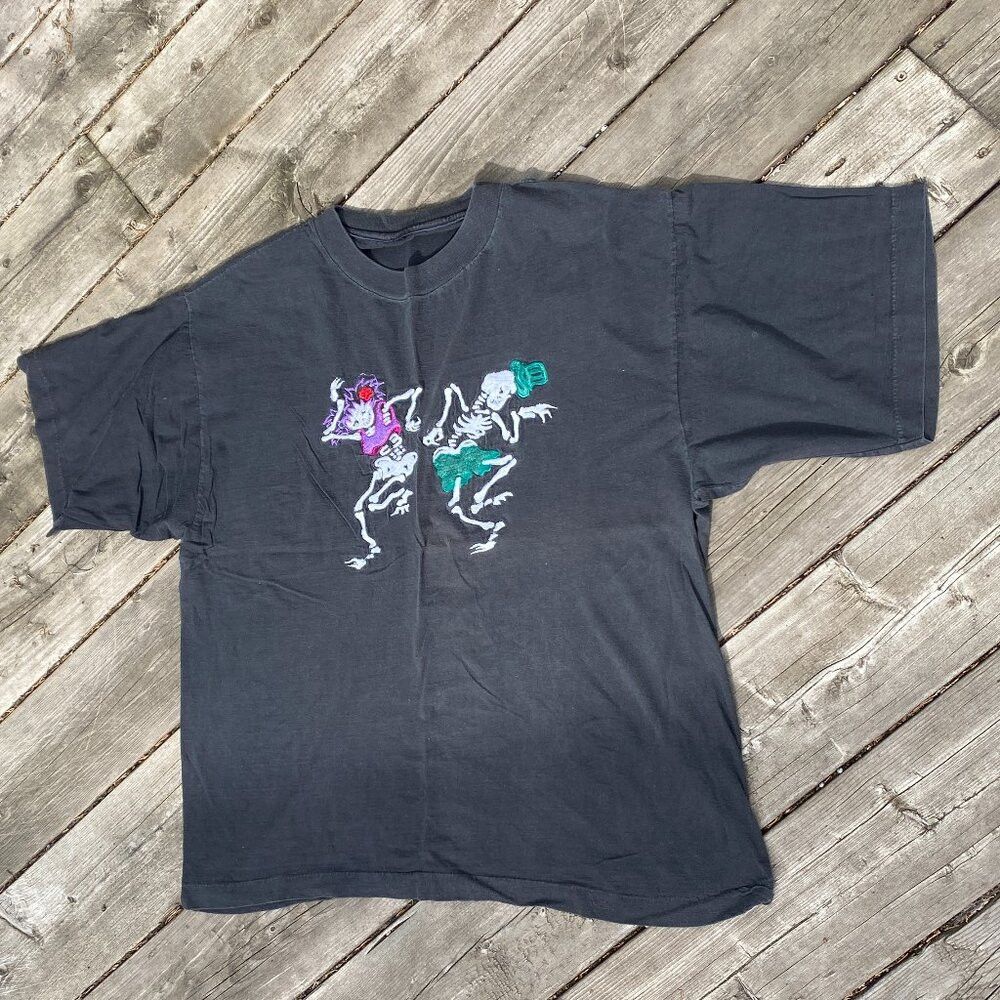 Grateful Dead × Vintage Vintage 1989 Grateful Dead Dancing Skeletons T Shirt Single Size US L / EU 52-54 / 3 - 2 Thumbnail