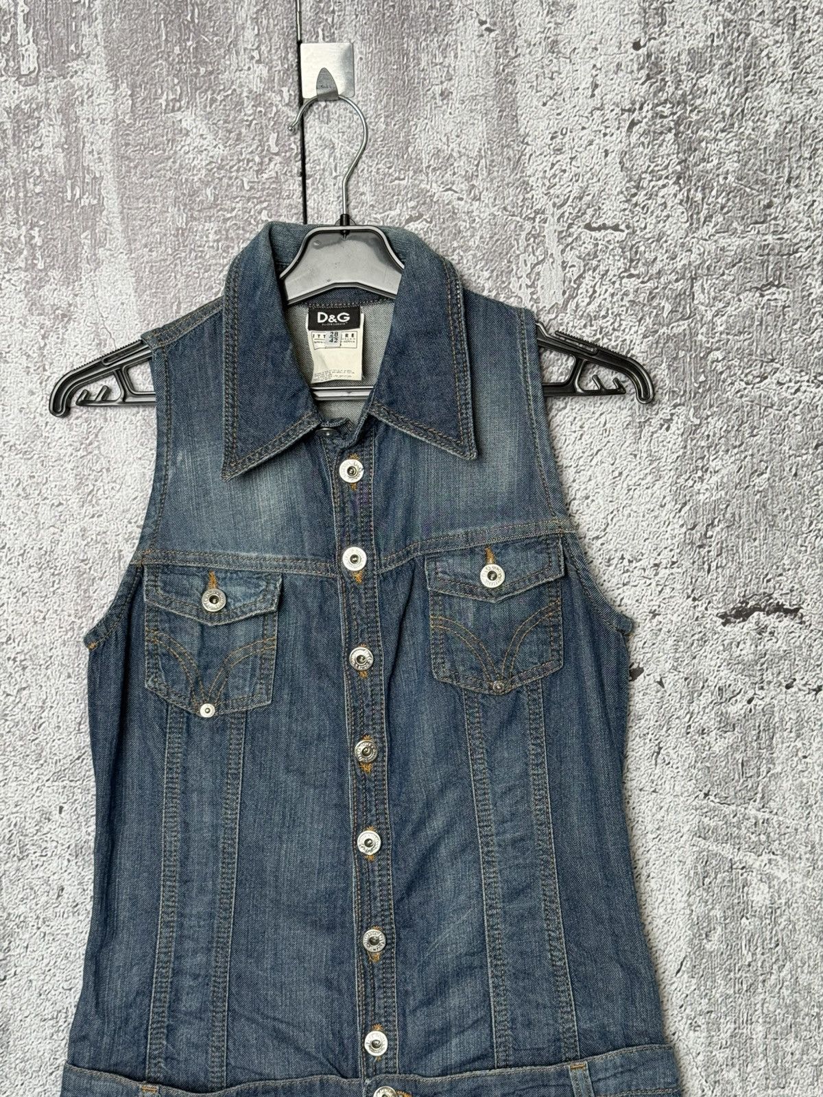 Dolce & Gabbana Dolce & Gabbana Denim Sleeveless Dress Button Front Jens D&G Size M / US 6-8 / IT 42-44 - 7 Thumbnail