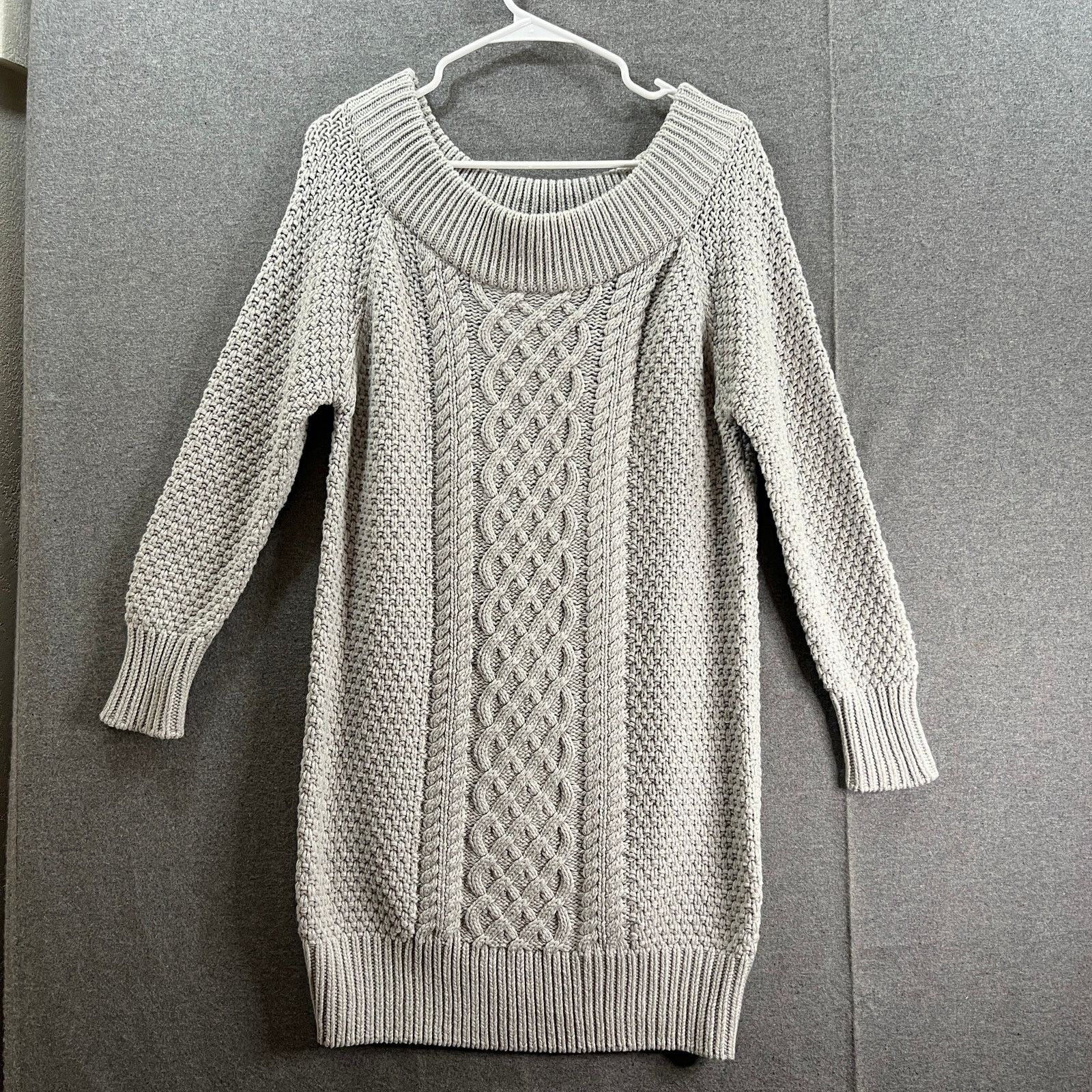 Boston Proper Boston Proper Long Sweater Womens Medium Gray Long Sleeve Size M / US 6-8 / IT 42-44 - 1 Thumbnail