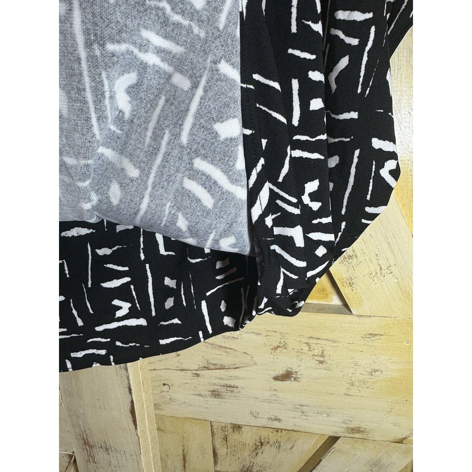 Alfani Alfani Women's Dolman Sleeves Blouse Black & White Size M Size M / US 6-8 / IT 42-44 - 6 Thumbnail