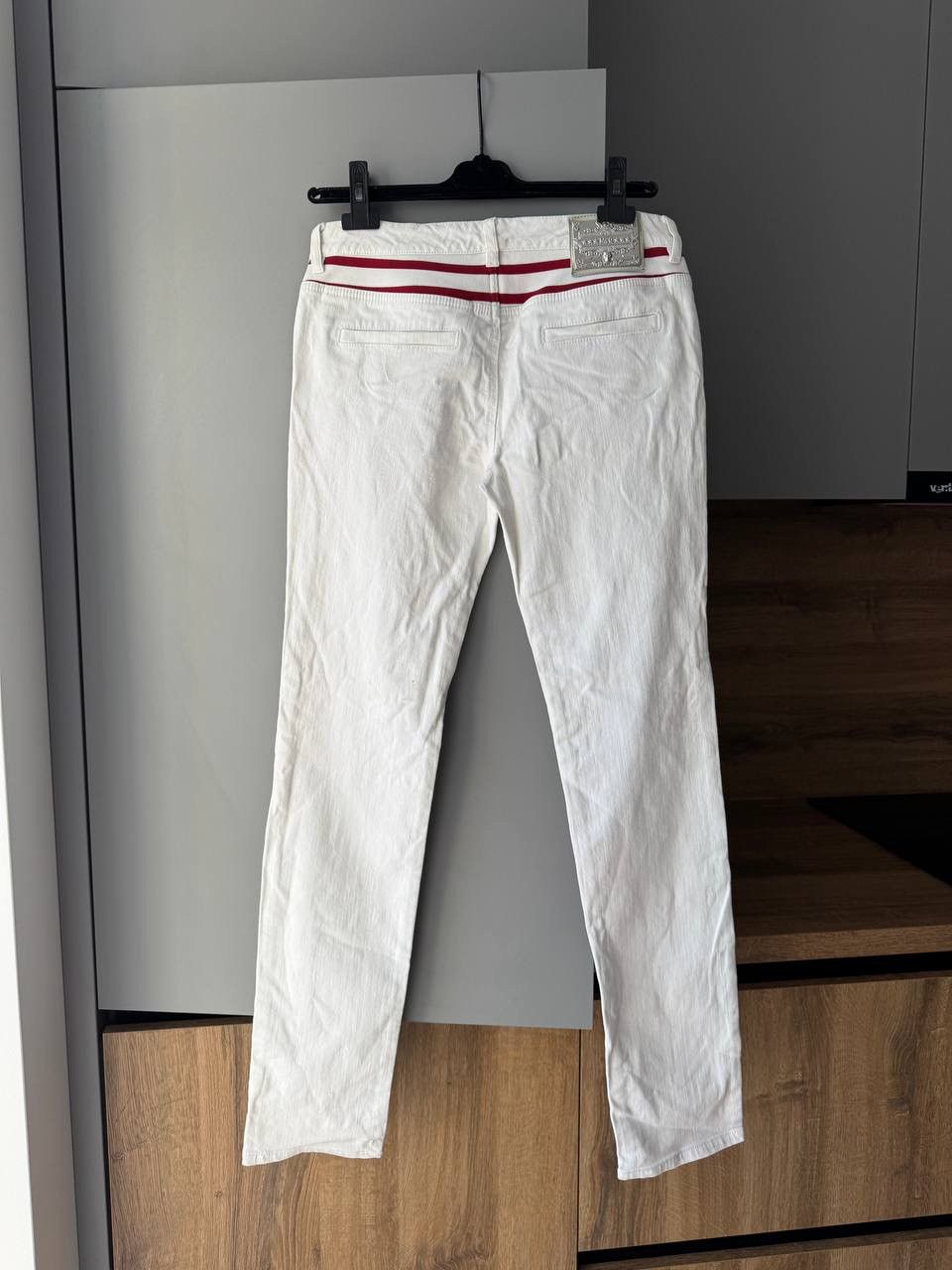 Alexander McQueen Alexander McQueen White Jeans Cotton Embroidered MCQ Size 30" / US 8 / IT 44 - 1 Thumbnail