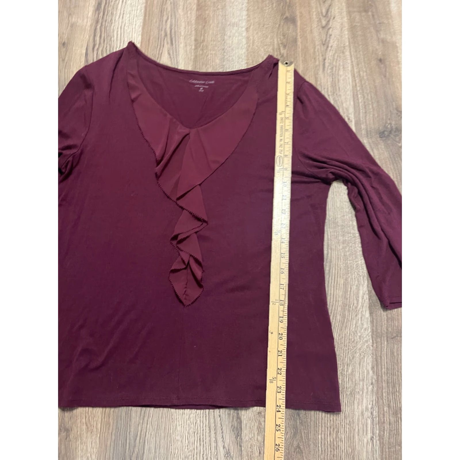 Coldwater Creek Coldwater Creek Women's Shirt Size Medium Maroon V-neck Long Sleeve Ruffles Size M / US 6-8 / IT 42-44 - 6 Thumbnail