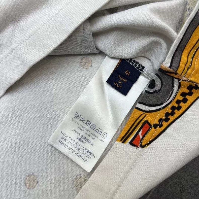 Louis Vuitton Louis Vuitton Short Sleeve Graphic TShirt-2506 Size US M / EU 48-50 / 2 - 4 Thumbnail