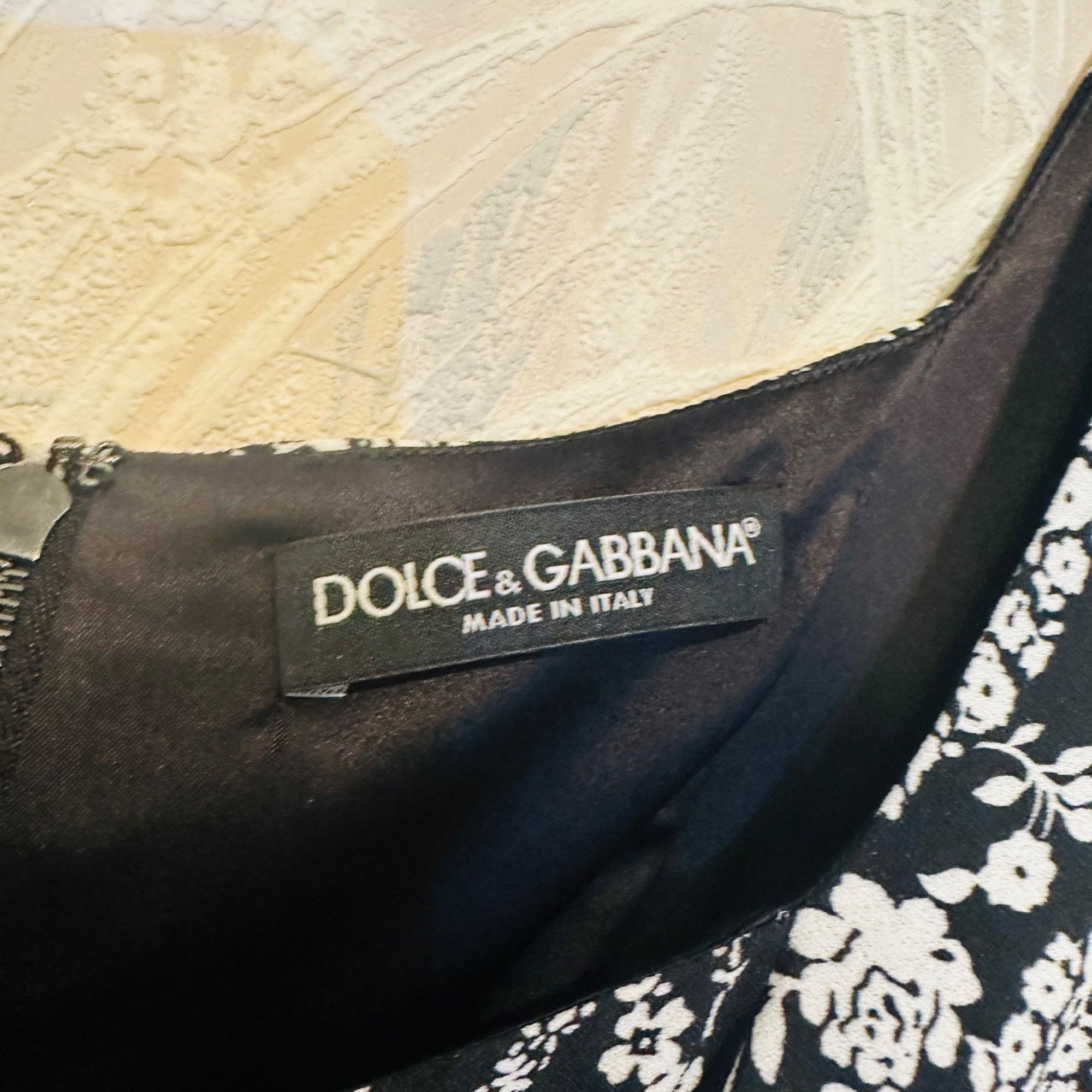 Dolce & Gabbana ✨Dolce & Gabanna Black Printed Midi Dress with Floral Sz 40 Size S / US 4 / IT 40 - 4 Thumbnail