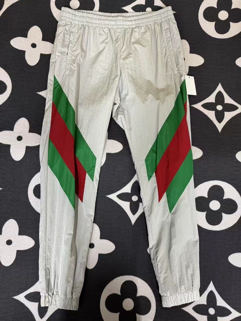 Gucci SizeM Classic red and green printed 3M sports pants