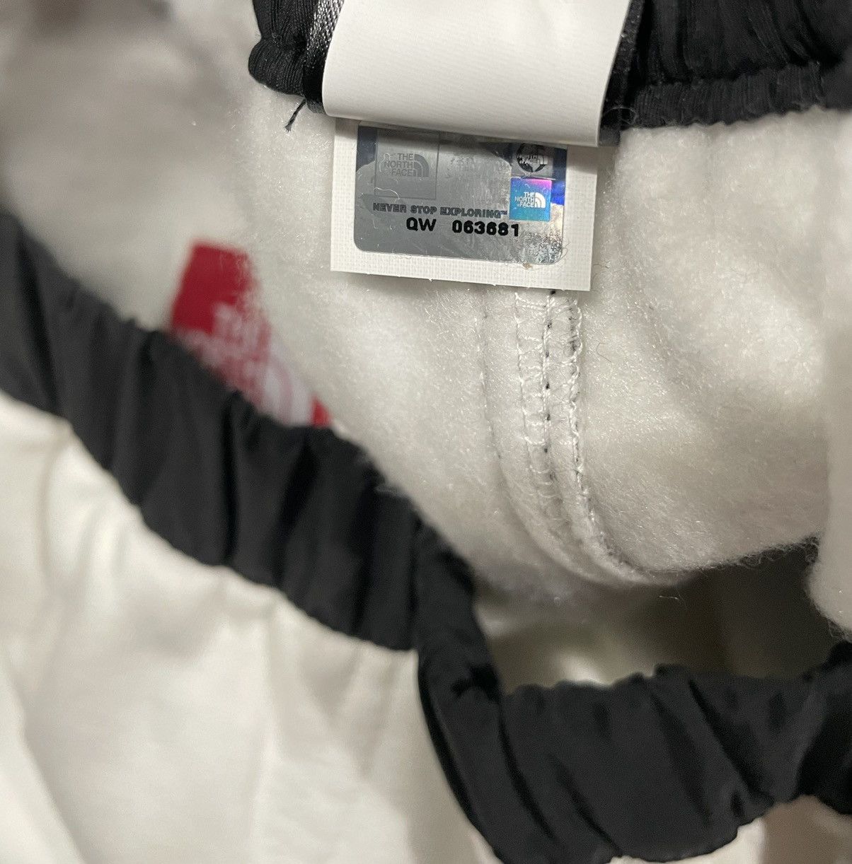 Supreme × The North Face RARE: S/S 2016 Supreme x TNF Steep Tech Joggers "White" Size US 32 / EU 48 - 14 Thumbnail