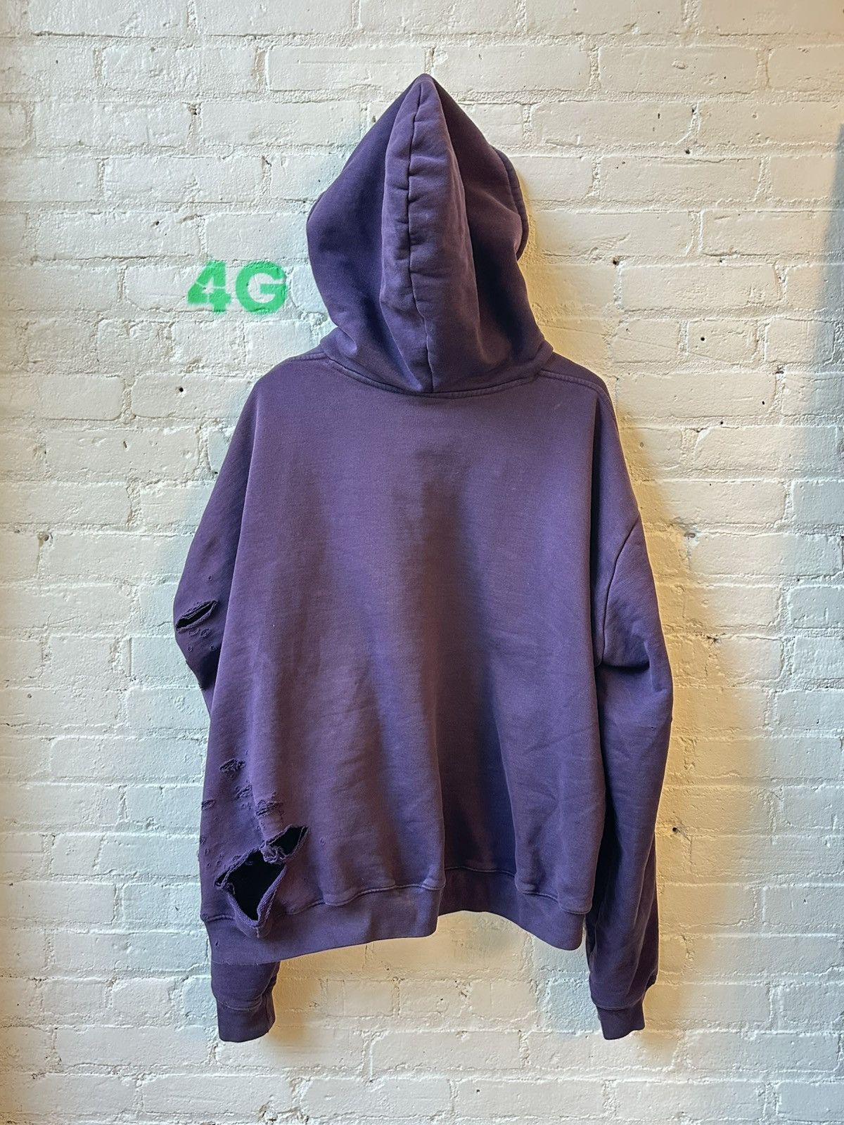 Vetements VETEMENTS SEXUAL FANTASIES HOODIE THRASHED Size US L / EU 52-54 / 3 - 3 Thumbnail