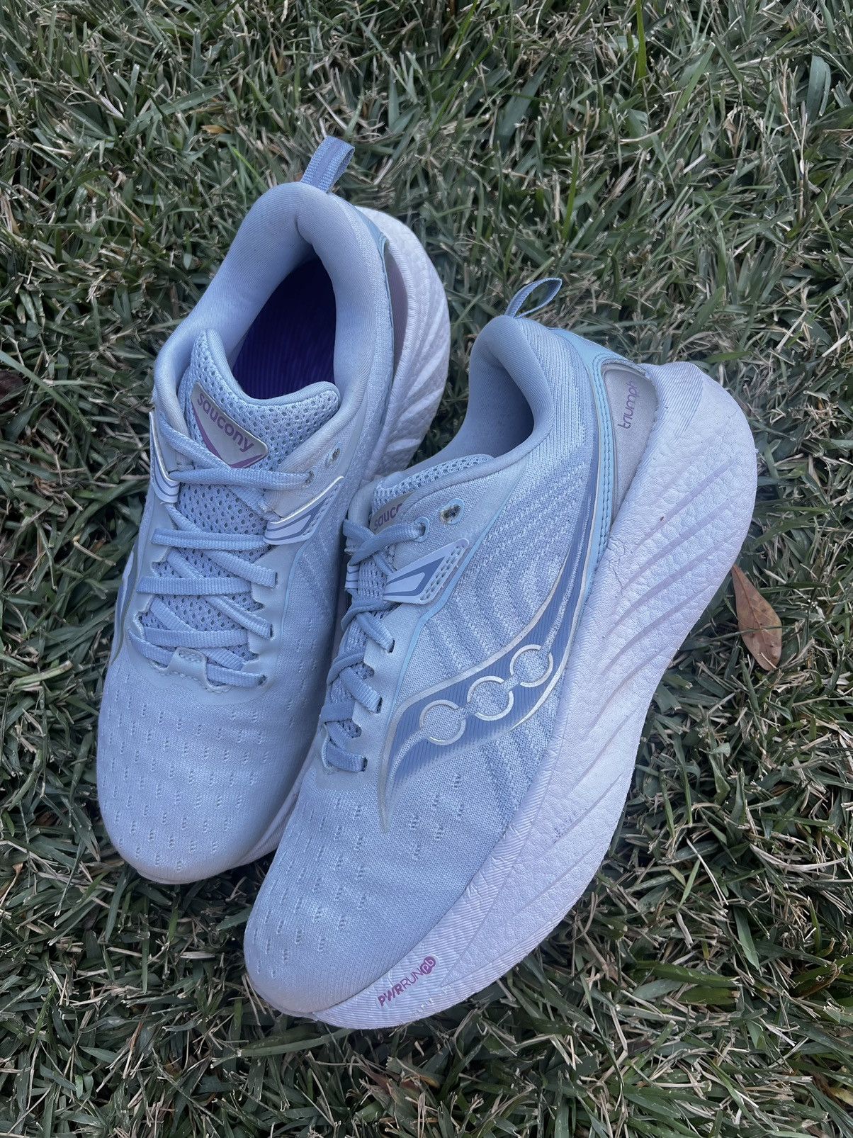 Saucony CLEAN Saucony Triumph 22 size 9.5 Womens shoes Light Blue Size US 9.5 / IT 39.5 - 2 Thumbnail