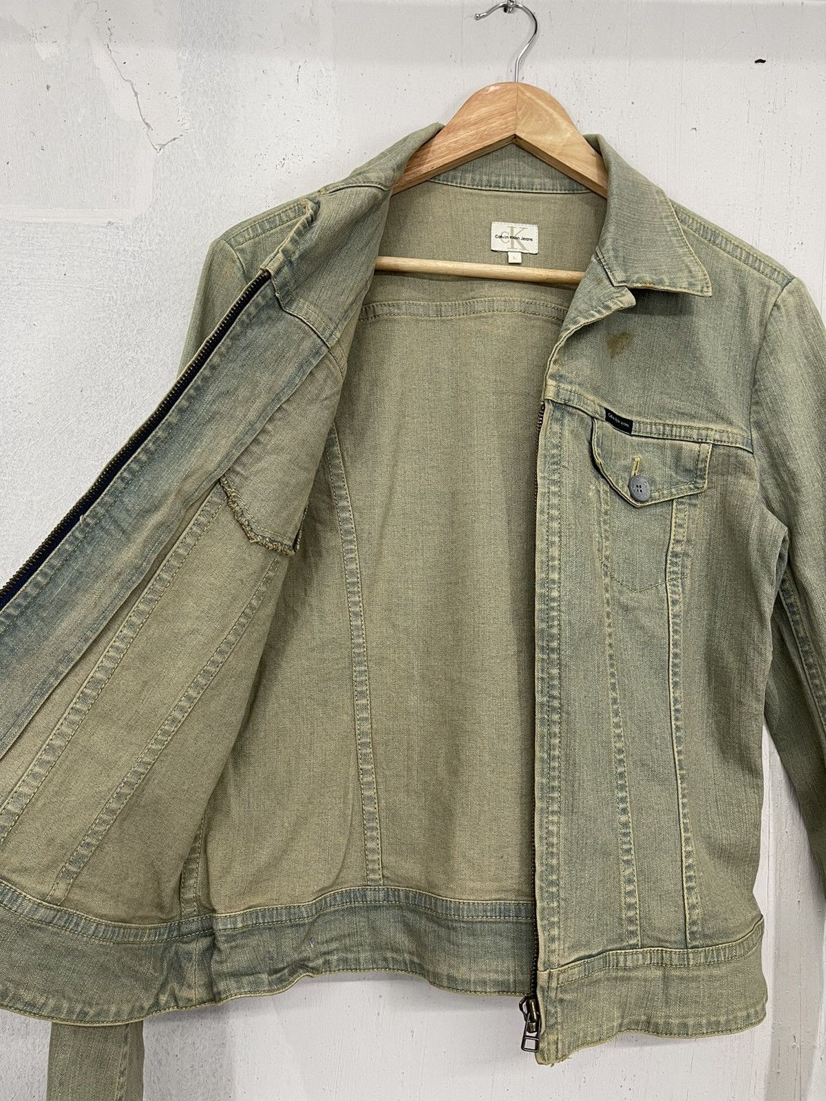 Calvin Klein Vintage 00's Calvin Klein Mudwash Zip Front Jackets Denim Size US L / EU 52-54 / 3 - 7 Thumbnail