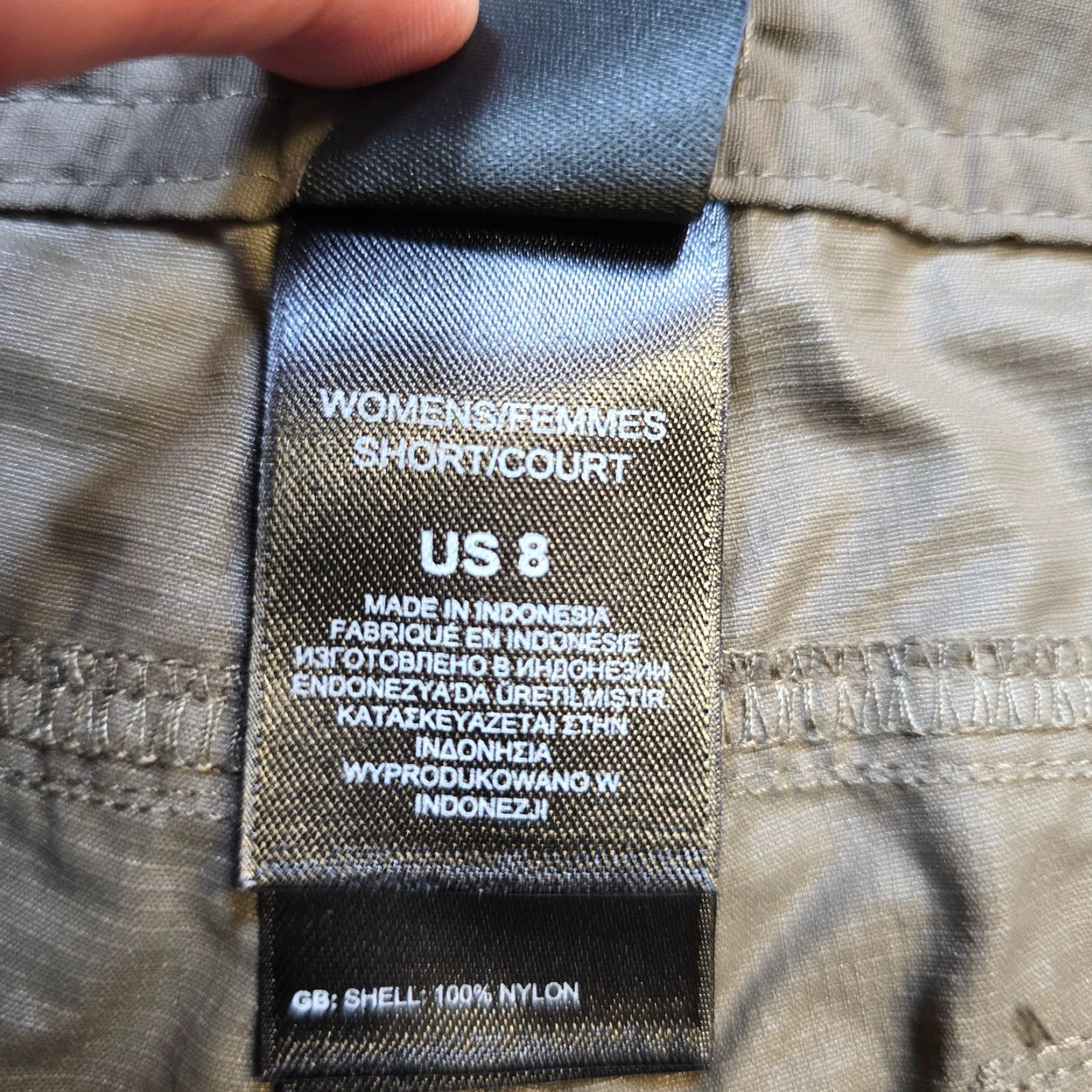 The North Face The North Face Pants Women 8 Gray Rip Stop Pockets Capri Hiking Outdoors Casual Size 30" / US 8 / IT 44 - 6 Thumbnail