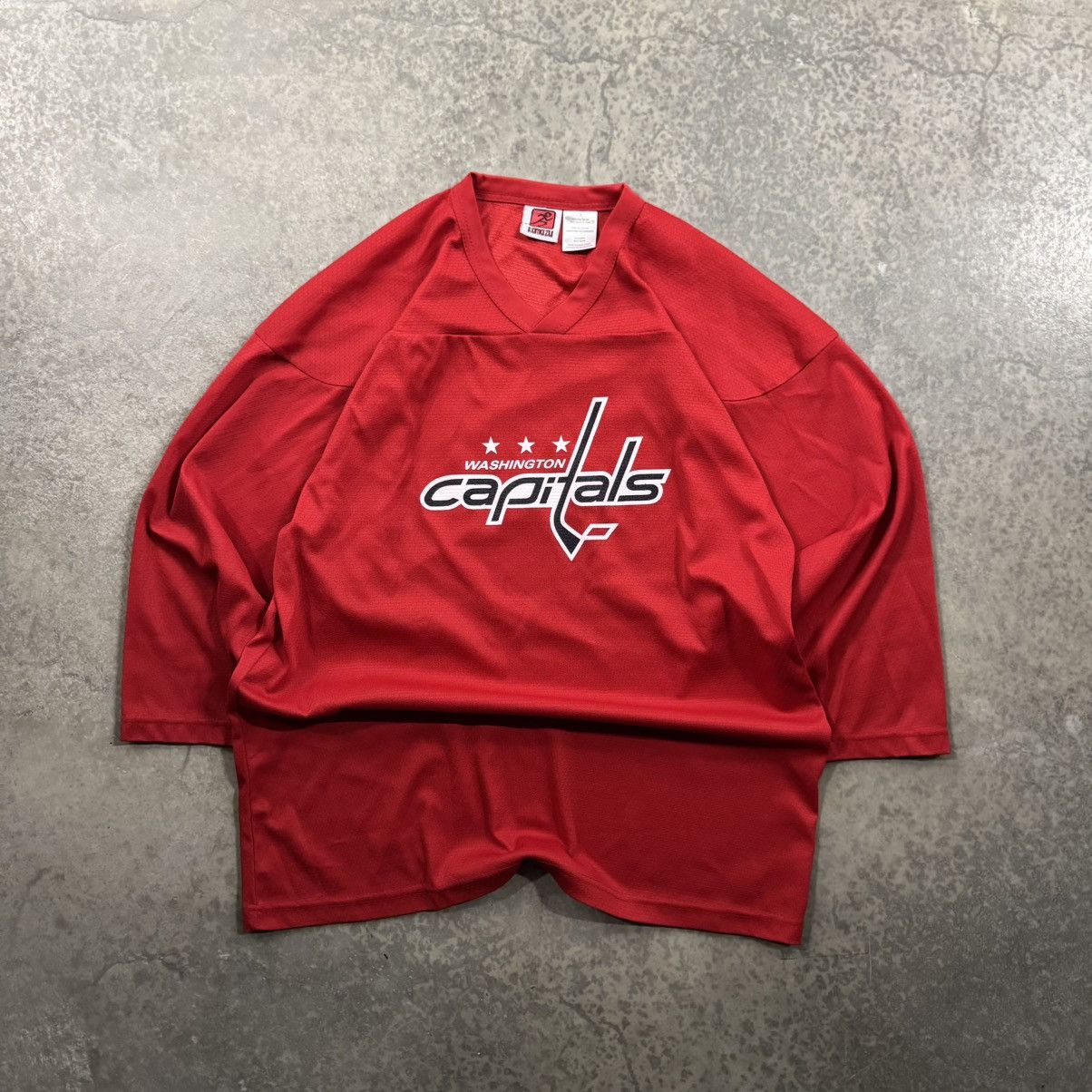 Vintage Washington Capitals Kamazu Hockey Jersey Red