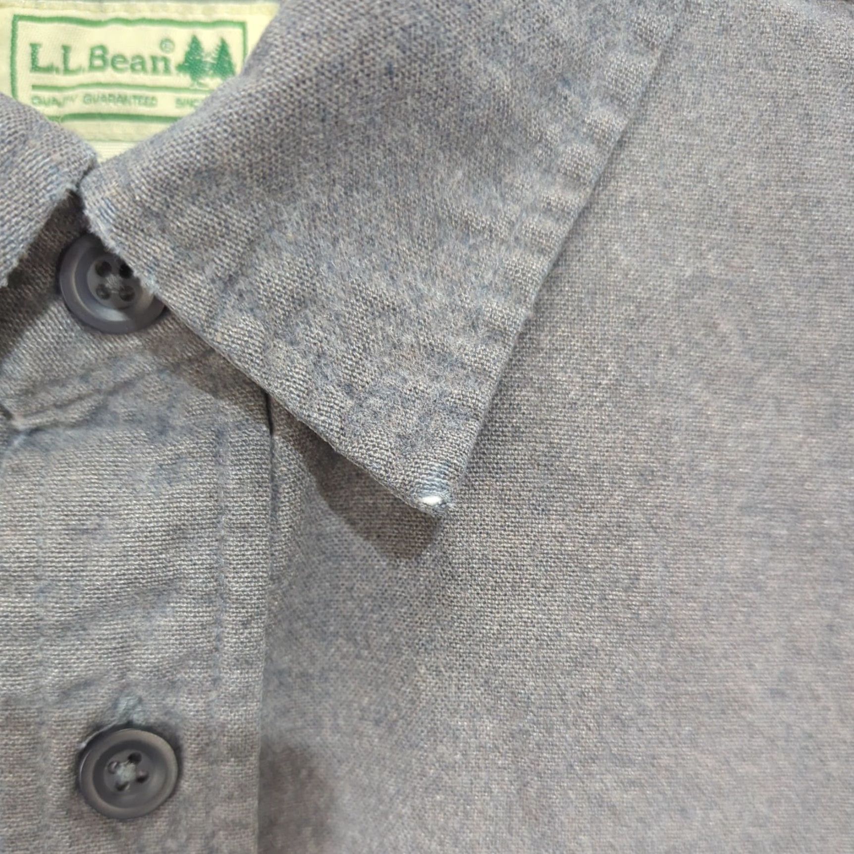 Vintage LL Bean Chamois Gray Button Up Shirt Men’s Large Reg Traditional Fit Thick Size US L / EU 52-54 / 3 - 4 Thumbnail