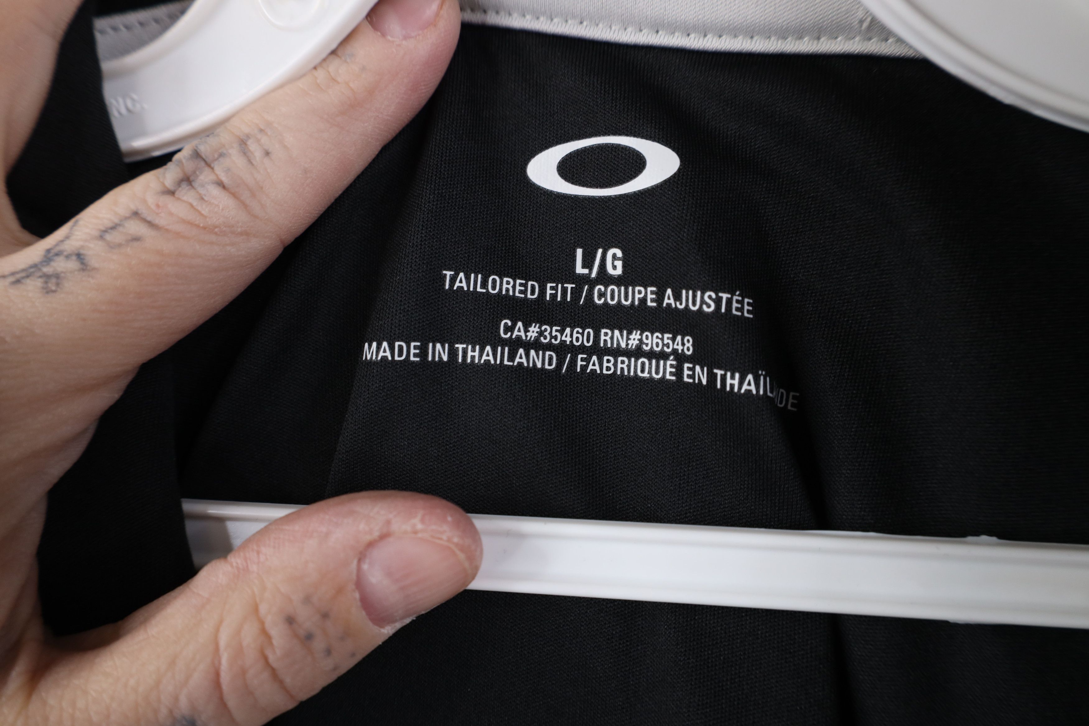 Oakley Vintage Y2K Oakley Spell Out Knit Collared Golf Polo Black Size US L / EU 52-54 / 3 - 6 Thumbnail