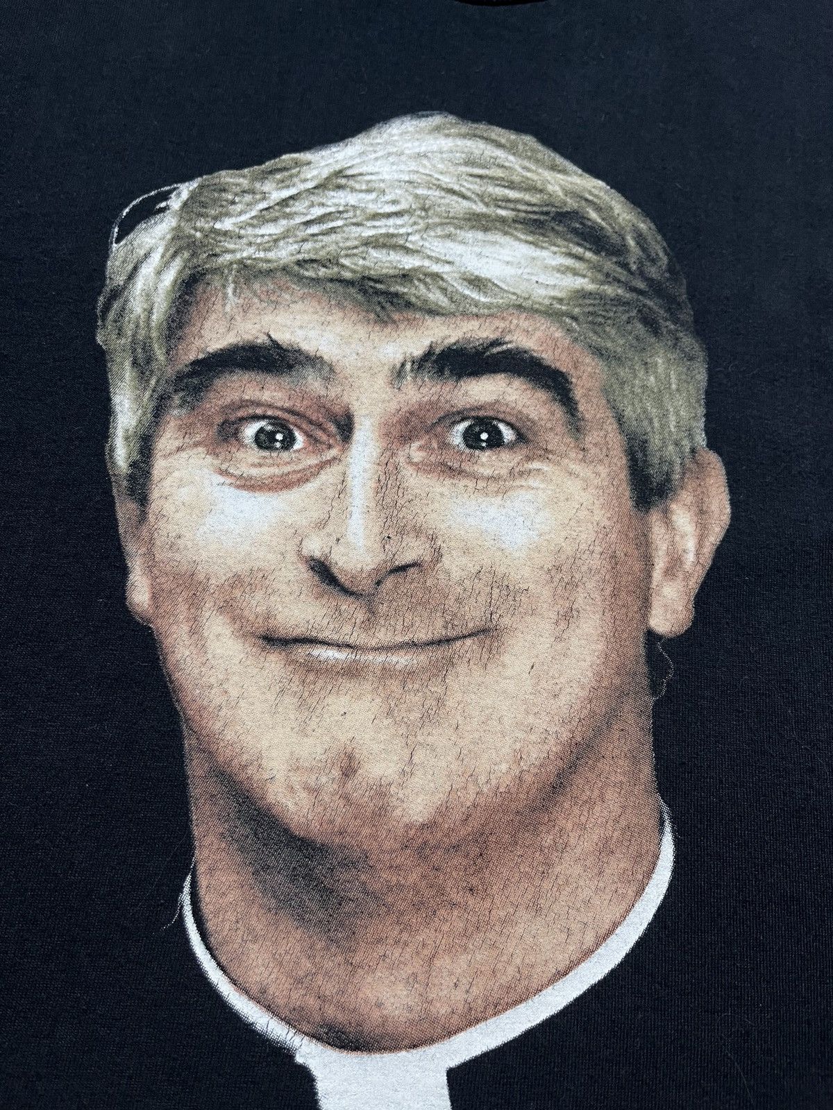 Vintage Vintage Father Ted 90s TV Series Humor USA T Shirt Size US L / EU 52-54 / 3 - 4 Thumbnail