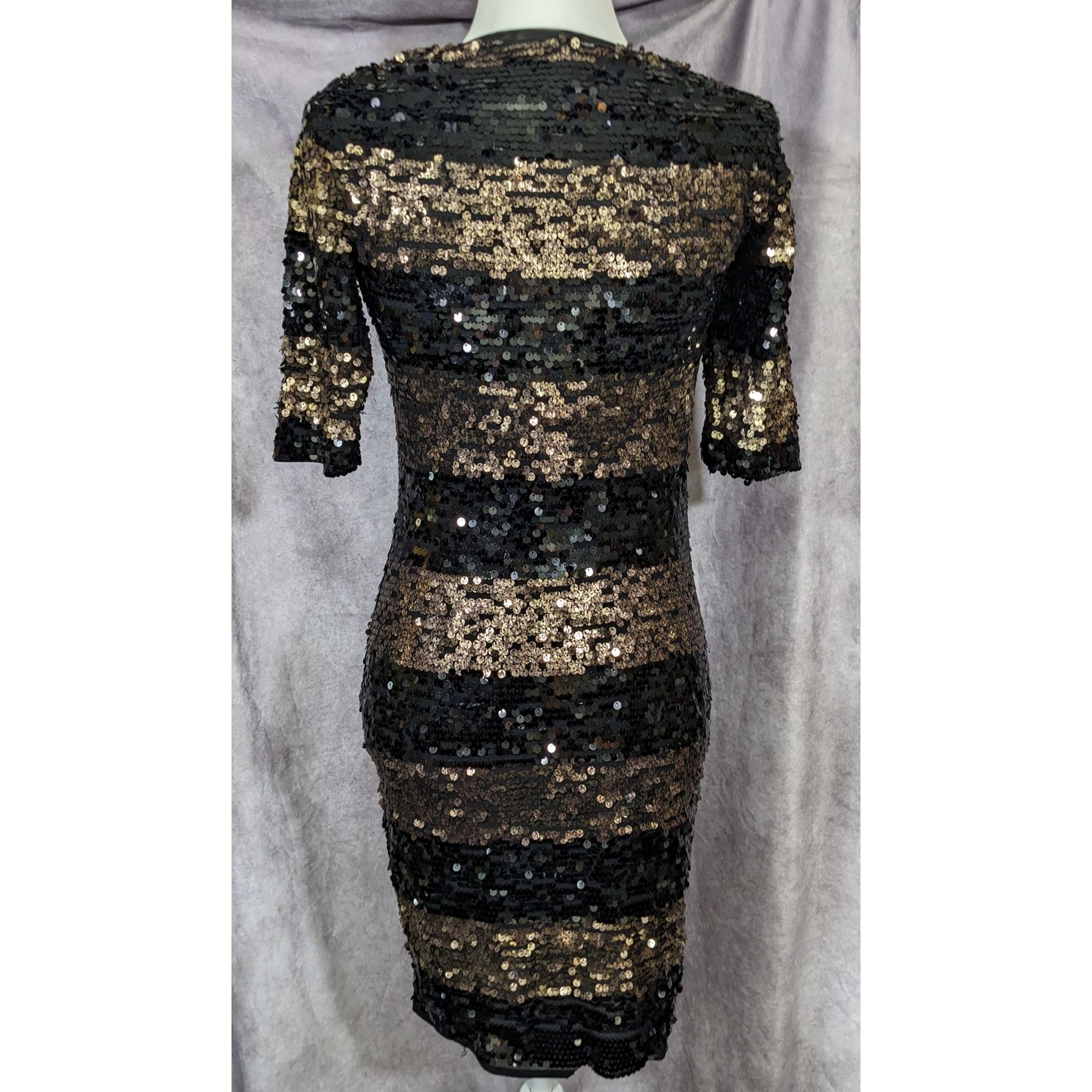 Bcbgmaxazria Black And Gold Sequin Cocktail Dress by BCBGMaxazria Size S / US 4 / IT 40 - 13 Thumbnail