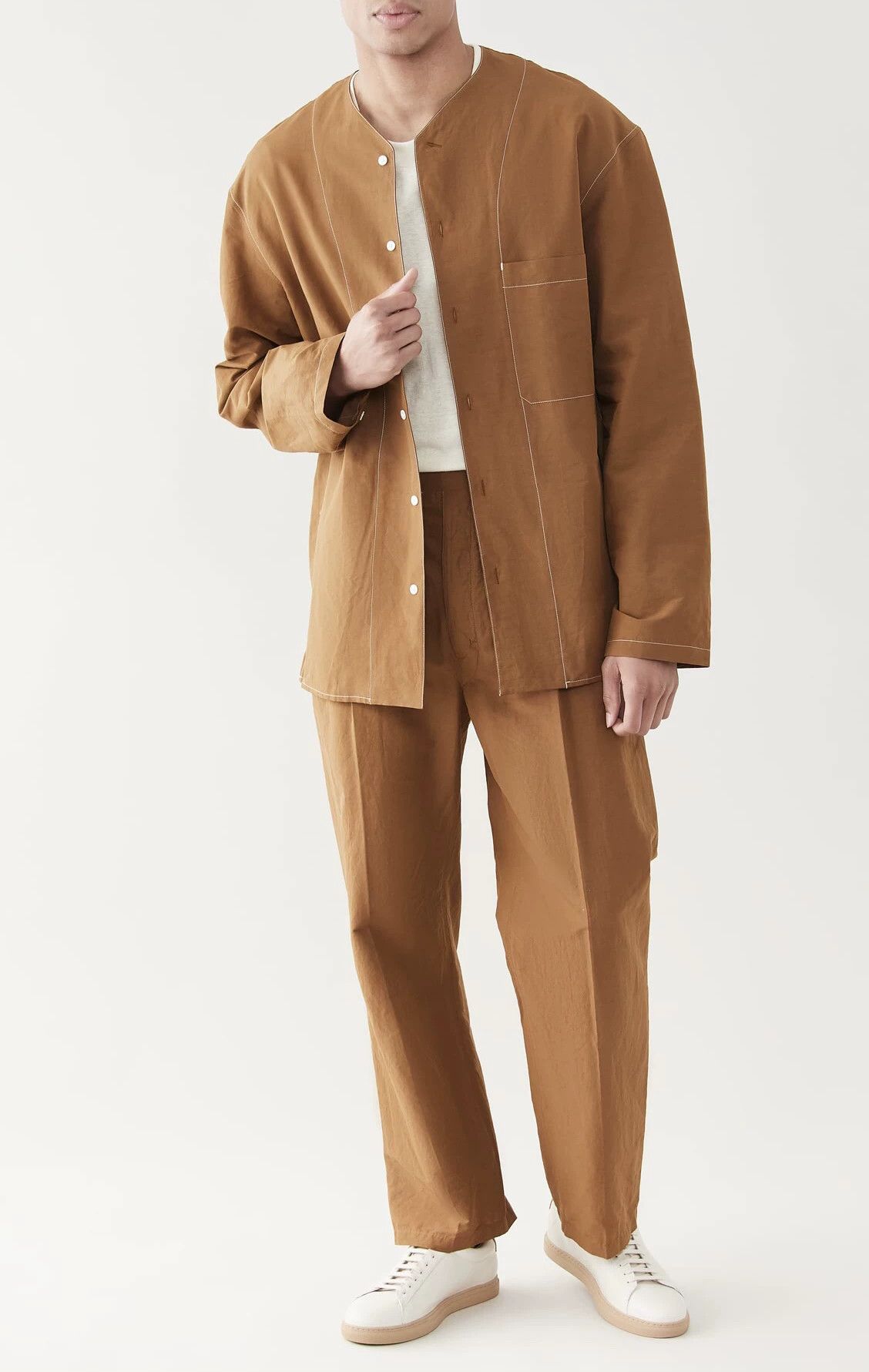 Lemaire Lemaire Tobacco V-Neck Shirt Size US S / EU 44-46 / 1 - 1 Thumbnail