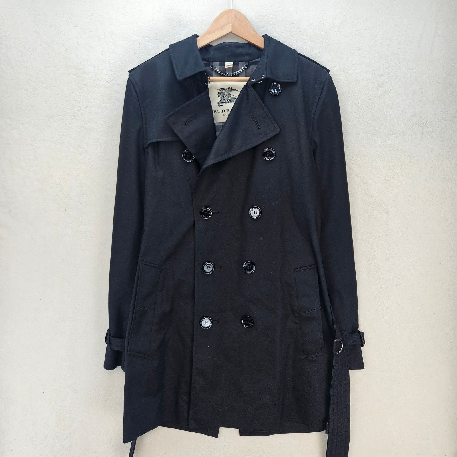 Burberry BURBERRYS MEN'S 46 BLACK TRENCH COAT DOUBLE BREASTED W COVER Size US S / EU 44-46 / 1 - 1 Thumbnail