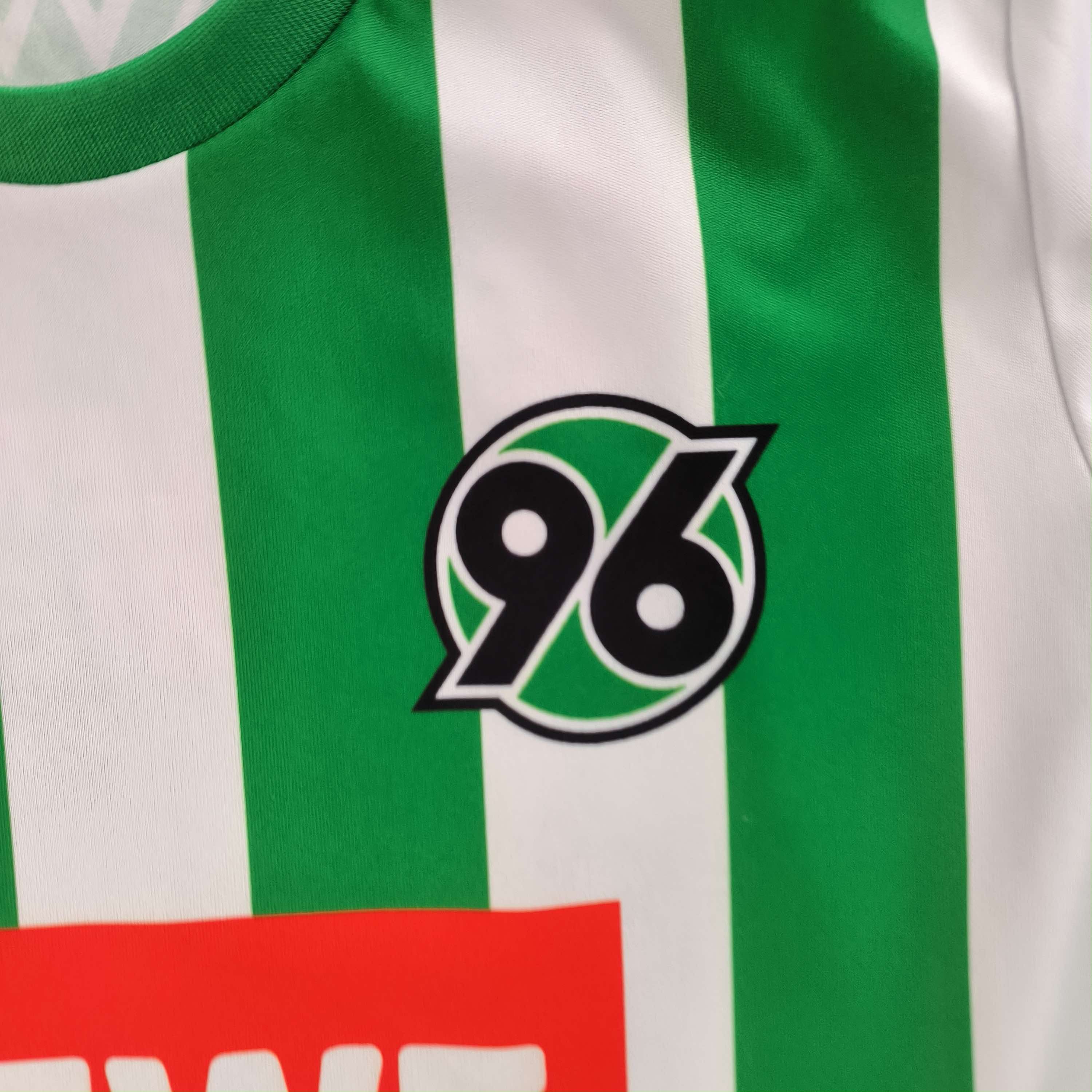 Macron Hannover 96 Macron football jersey shirt size S Size US S / EU 44-46 / 1 - 4 Thumbnail