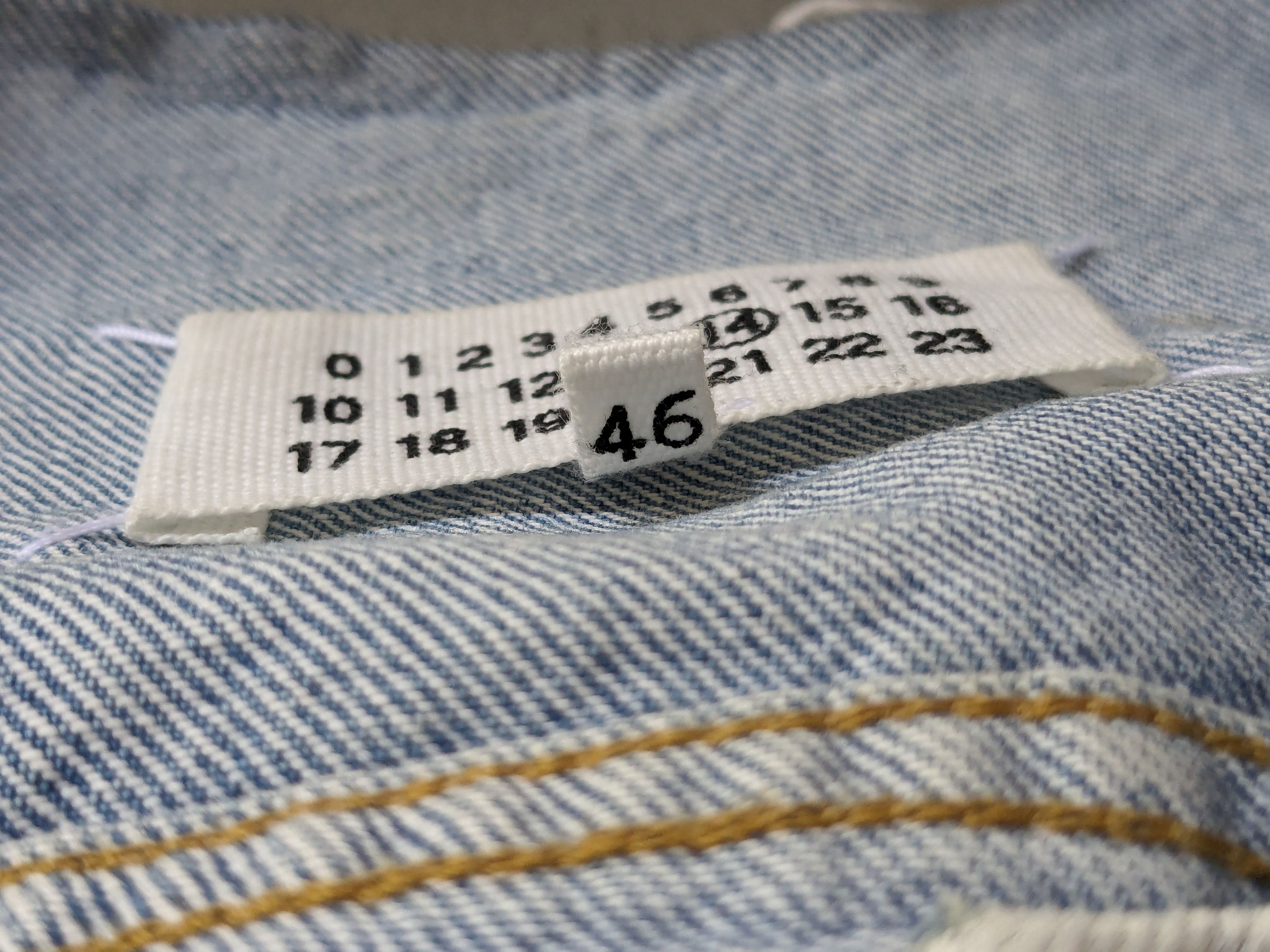 Maison Margiela Maison Margiela Denim Jacket White Paint Blue 46 Collarless Size US M / EU 48-50 / 2 - 9 Thumbnail