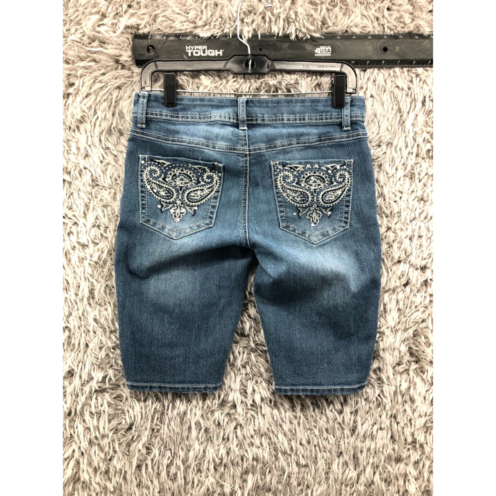 Denime cg|cg Bermuda Shorts Womens Size 4 Mid Rise Dark Wash Blue Denim Jeans Bermuda Shorts Women Size 4 Dark Wash cg|cg Size 27" / US 4 / IT 40 - 5 Thumbnail