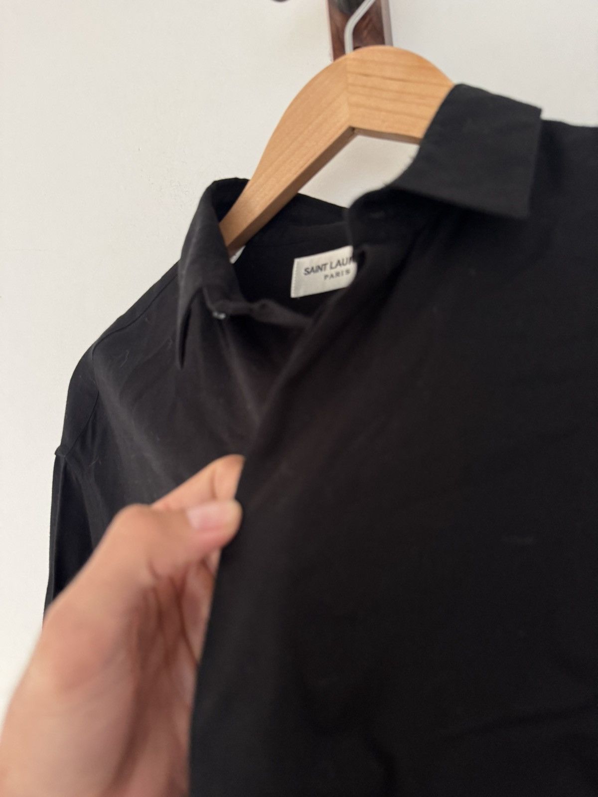 Saint Laurent Paris Hidden buttons Heavy Viscose shirt Size US L / EU 52-54 / 3 - 2 Thumbnail