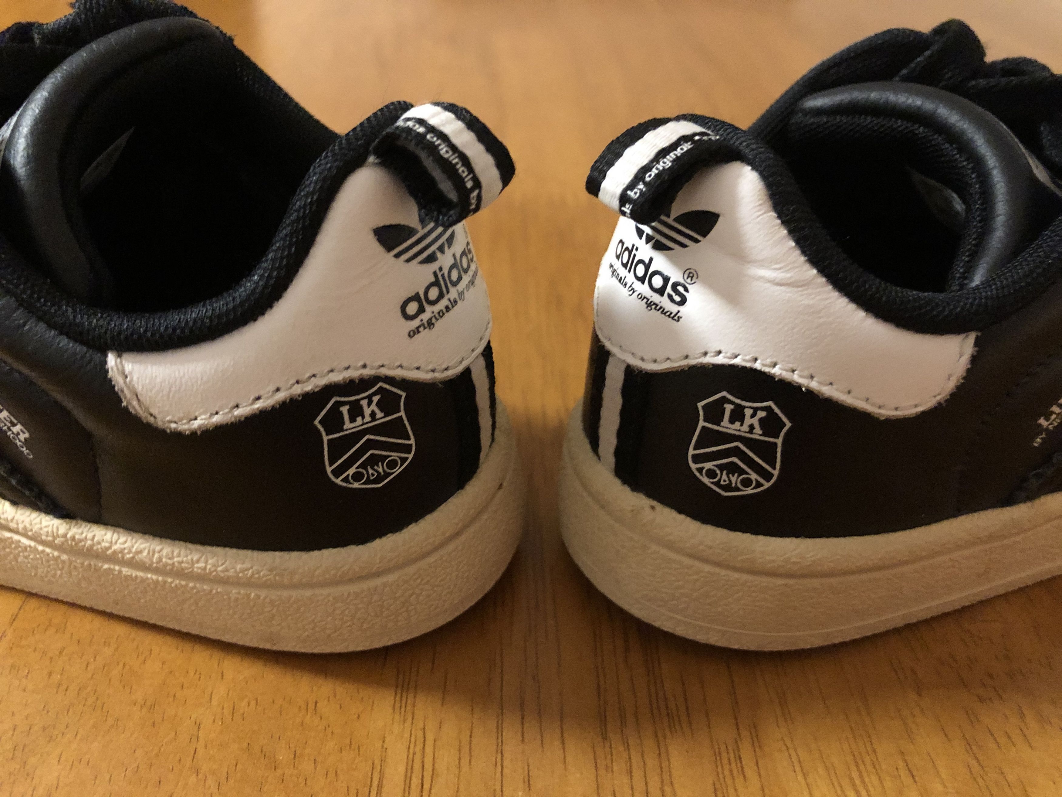 Adidas × Neighborhood Luker by Neighborhood Kids Size Superstar Shelltoe Sneaker Size ONE SIZE - 4 Thumbnail