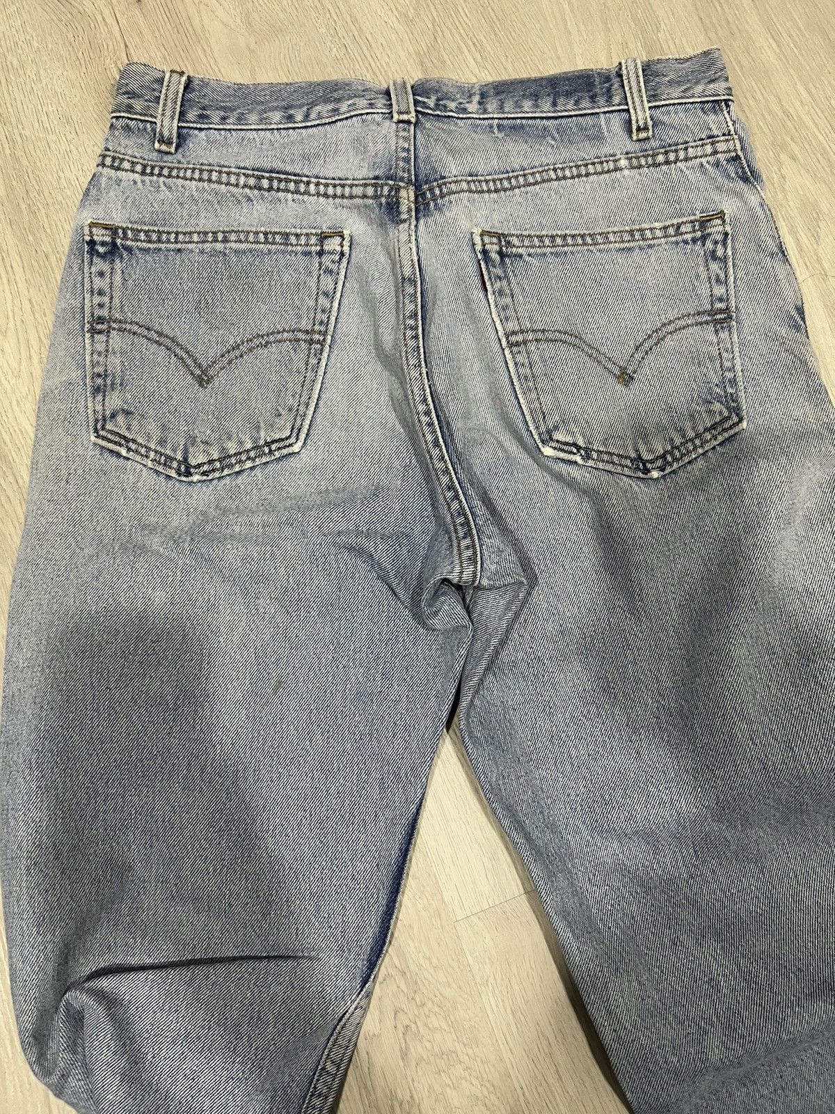 Levi's × Vintage Vintage Levi’s 505 Jeans Lighwash Straightleg Distressed Size US 30 / EU 46 - 3 Thumbnail
