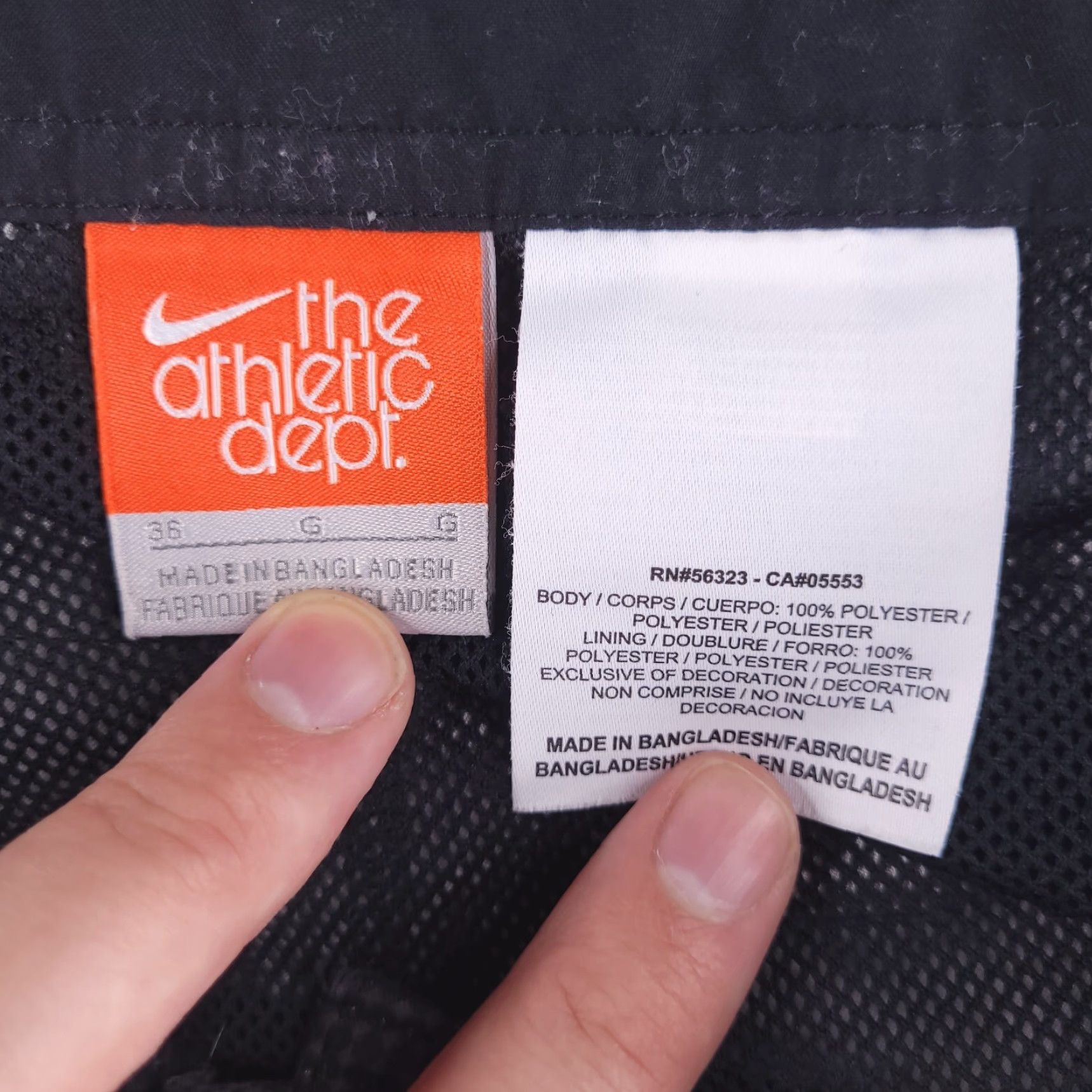 Nike Nike Shorts Mens L Black Board Shorts Swim Trunks Casual Size US 33 - 3 Thumbnail