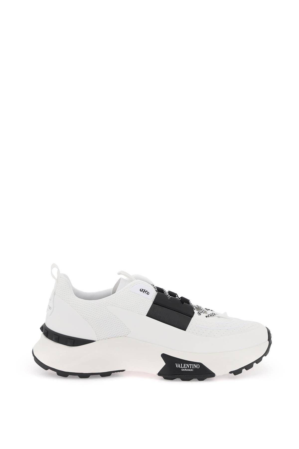 image of Valentino Garavani True Act Sneakers For Size Eu 45 For Men in Bianco