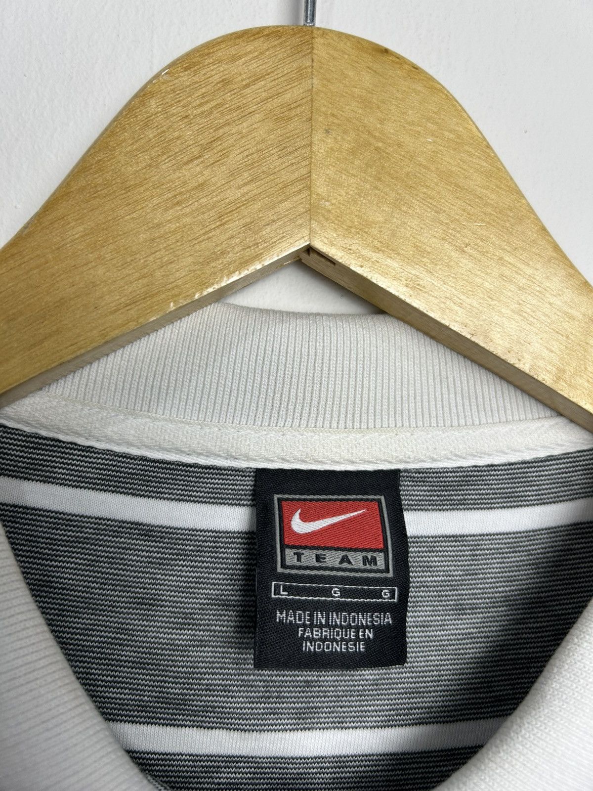 Nike Vintage Nike NFL Raiders striped poloshirt Size US XL / EU 56 / 4 - 7 Thumbnail