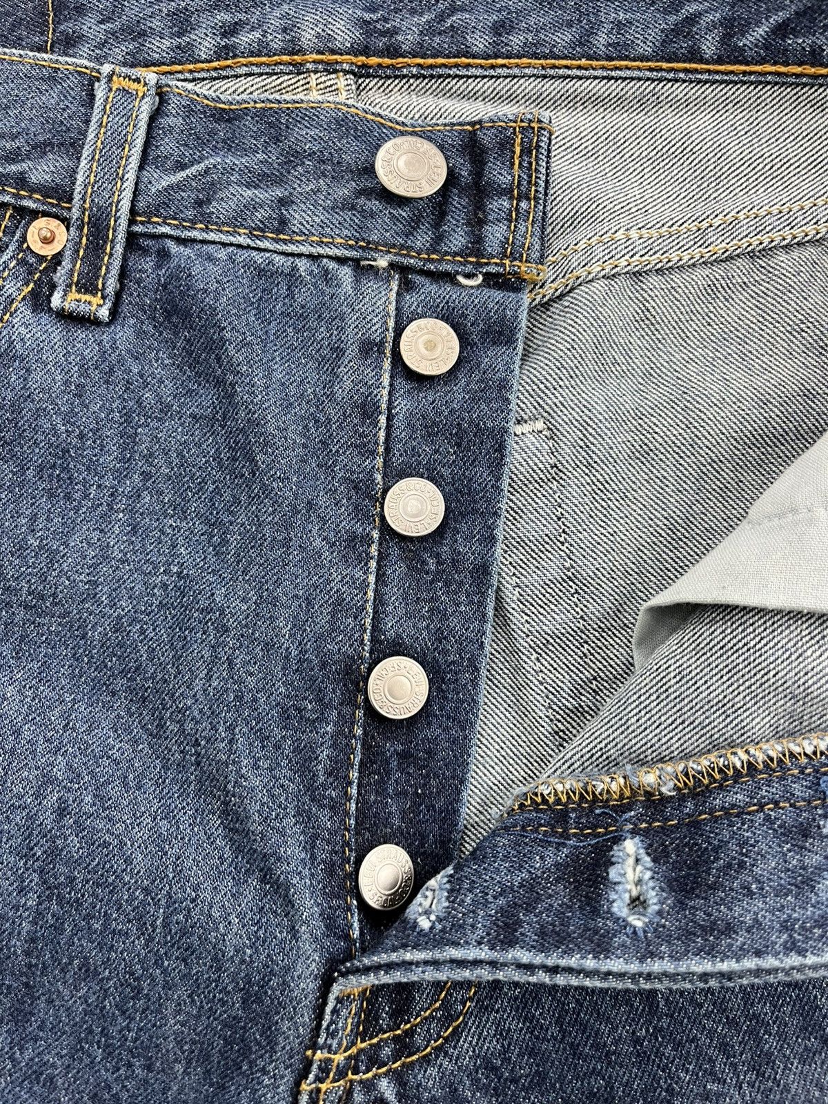 Levi's Vintage Clothing 🇺🇸1990s Vintage Levis 501 30x32 Straight Leg Blue Jeans Size US 30 / EU 46 - 7 Thumbnail