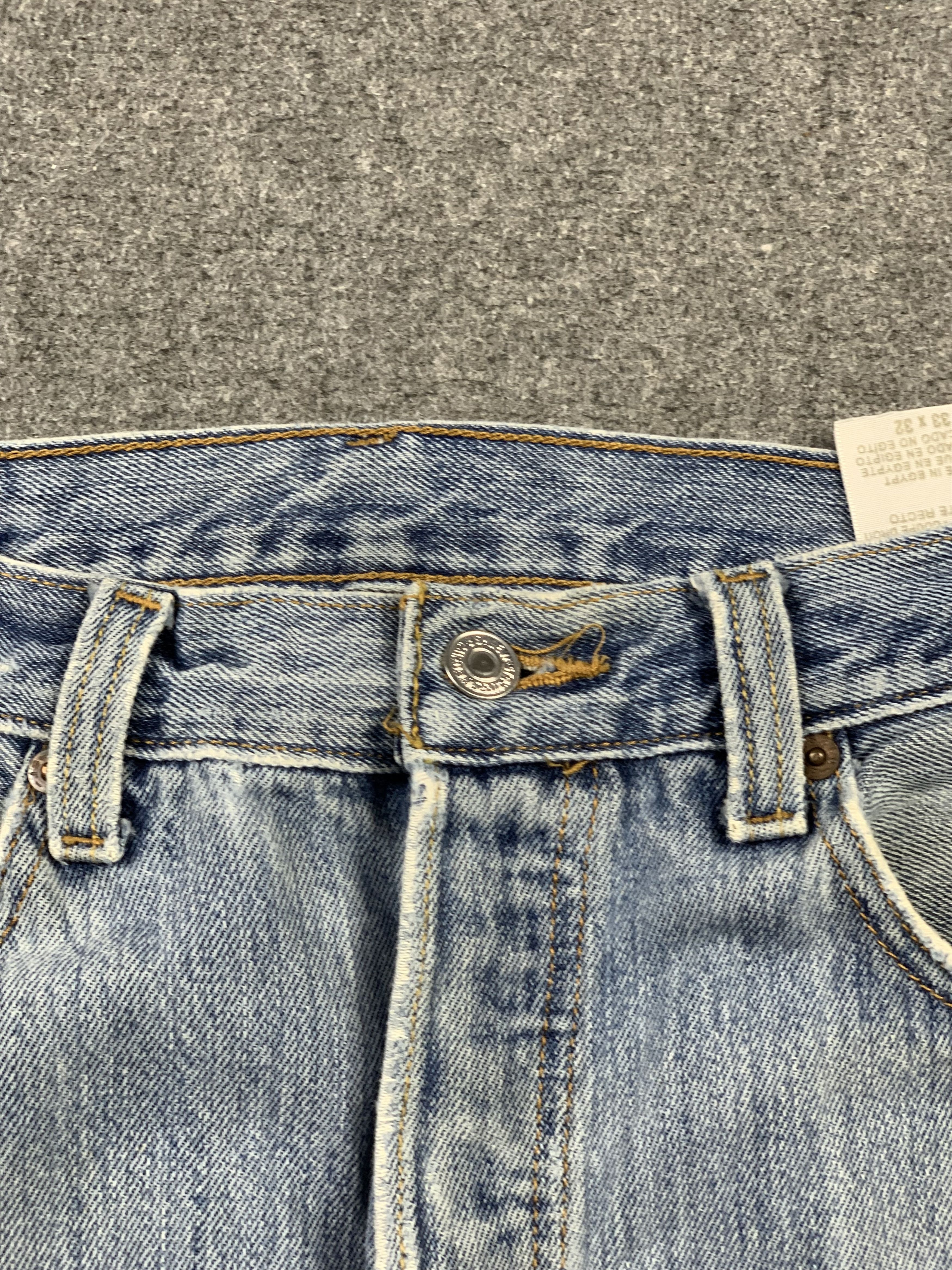 Levi's Vintage Levis 501 Faded Blue Jeans DP2197 Size US 33 - 8 Thumbnail