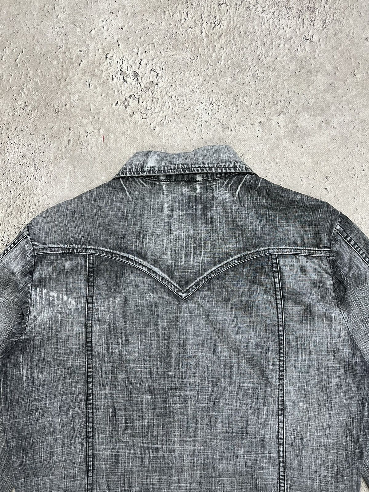 Diesel × Japanese Brand Vintage Y2K Diesel Blue Washed Denim Trucker Jacket Size US M / EU 48-50 / 2 - 11 Thumbnail