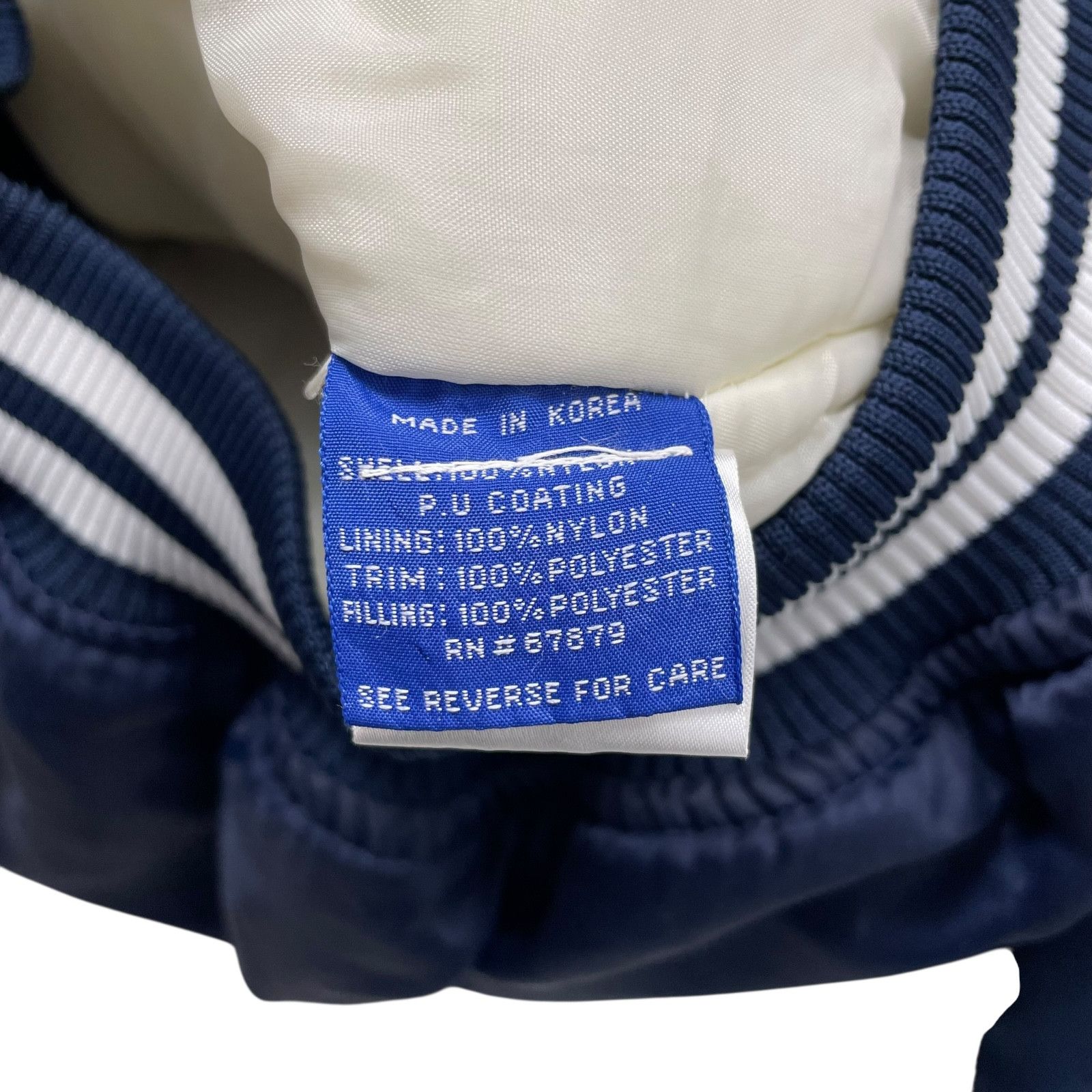 MLB VTG 90s NEW YORK YANKEES STARTER SATIN BOMBER JACKET NAVY Size US XL / EU 56 / 4 - 7 Thumbnail