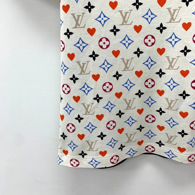Louis Vuitton Louis Vuitton Color-block logo presbyopic heart print cott Size S / US 4 / IT 40 - 4 Thumbnail