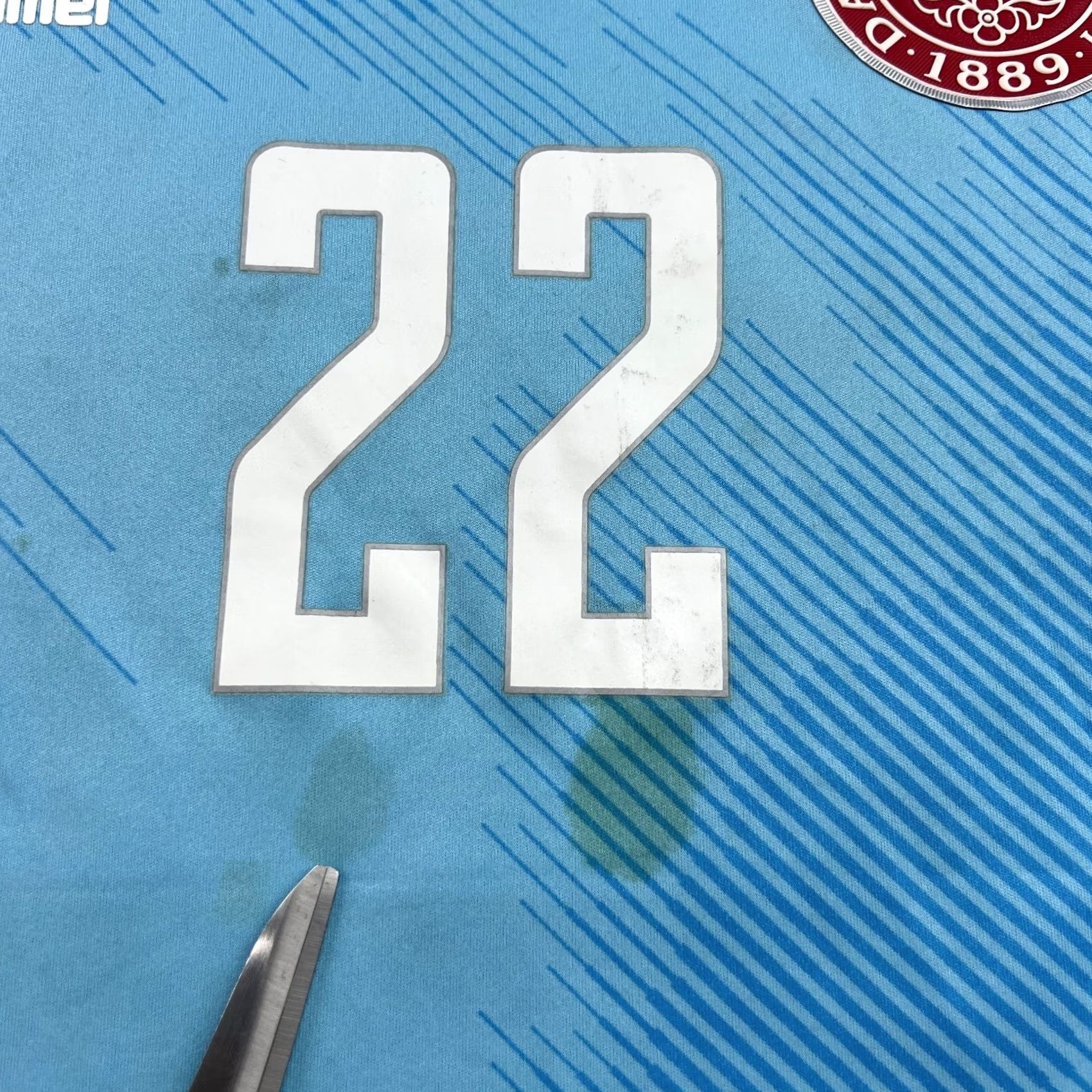 Hummel Hummel Denmark 2020 2021 Goalkeeper Frederik Rønnow #22 Mens Football Jersey XL Blue Size US XL / EU 56 / 4 - 7 Thumbnail