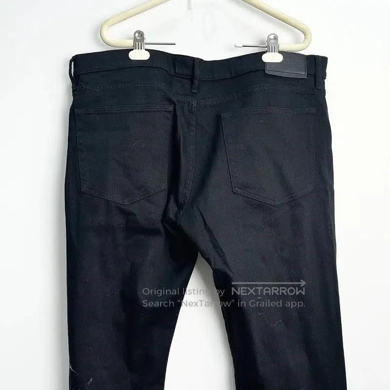 Burberry Burberry Black Casual Pants for Men. Size US 34 / EU 50 - 5 Thumbnail