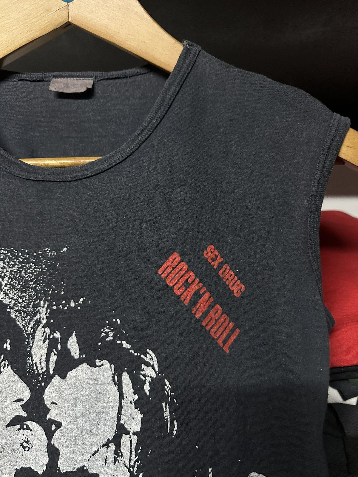 Band Tees × Seditionaries × Vintage Vintage 80s Red Worriors Sex Drug Faded Tee Size US S / EU 44-46 / 1 - 3 Thumbnail