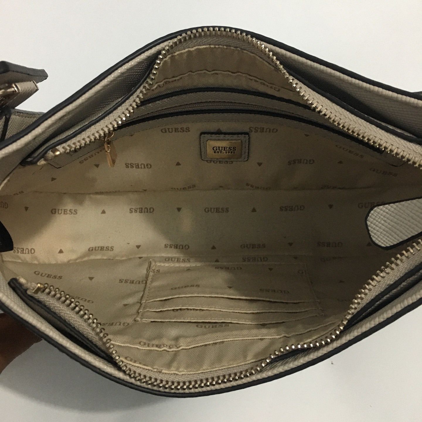 Guess Guess Noelle Top Zip Beige Shoulder Bag Size ONE SIZE - 15 Thumbnail