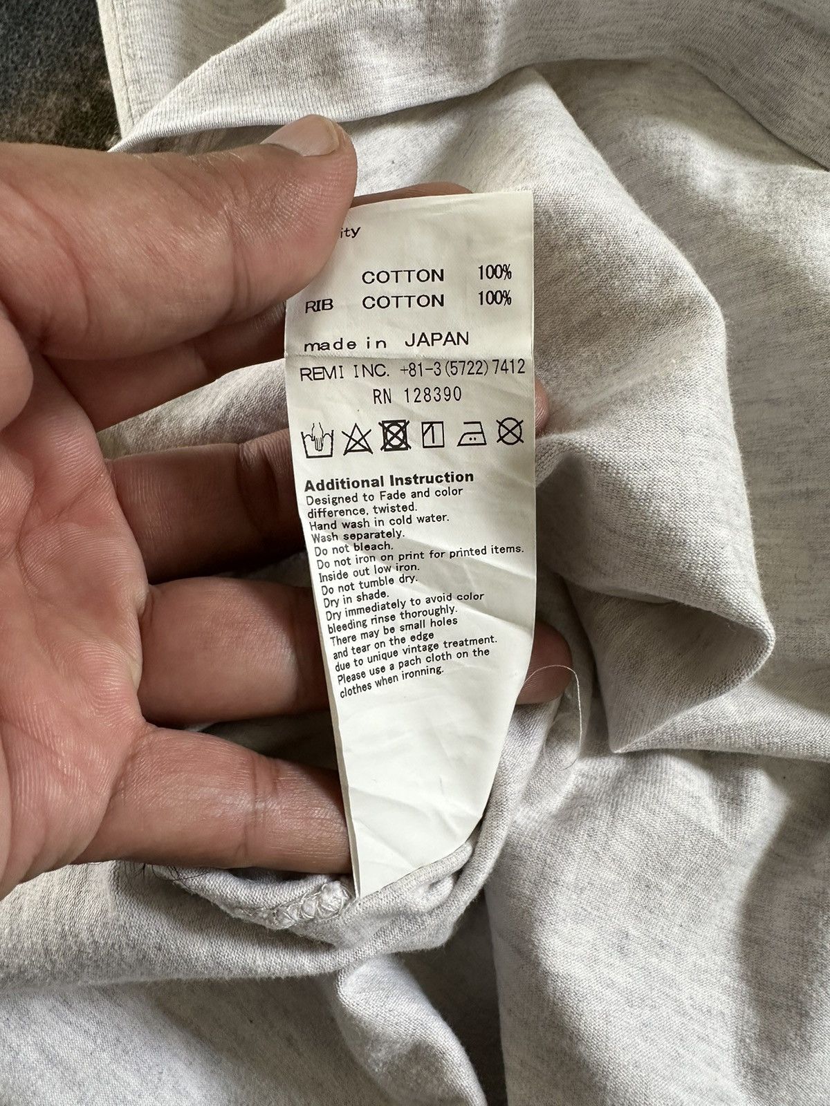 Remi Relief Half button quarter sleeve Size US M / EU 48-50 / 2 - 7 Thumbnail