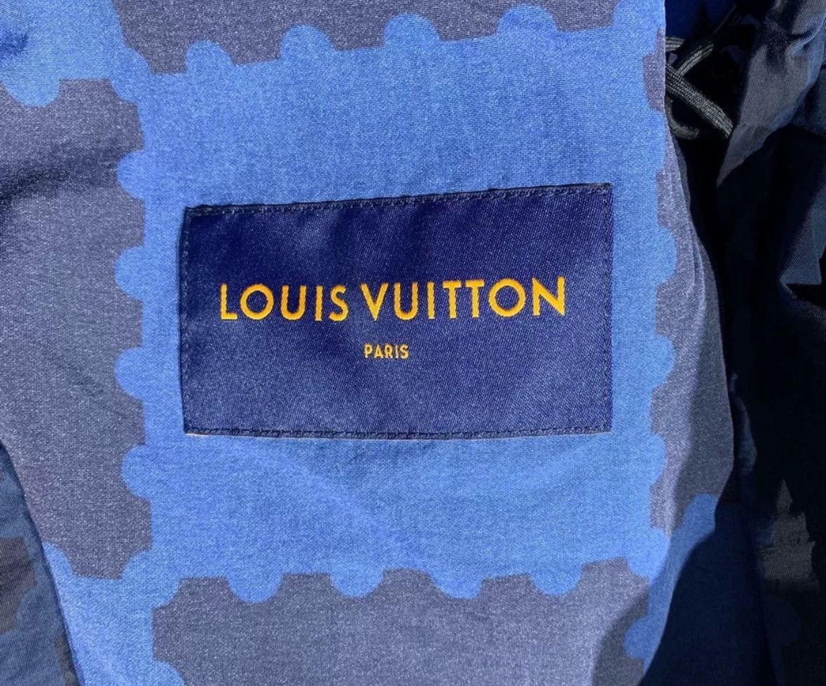 Louis Vuitton LOUIS VUITTON Blue checkered assault suit2412-Nextarrow Size US XXL / EU 58 / 5 - 7 Thumbnail
