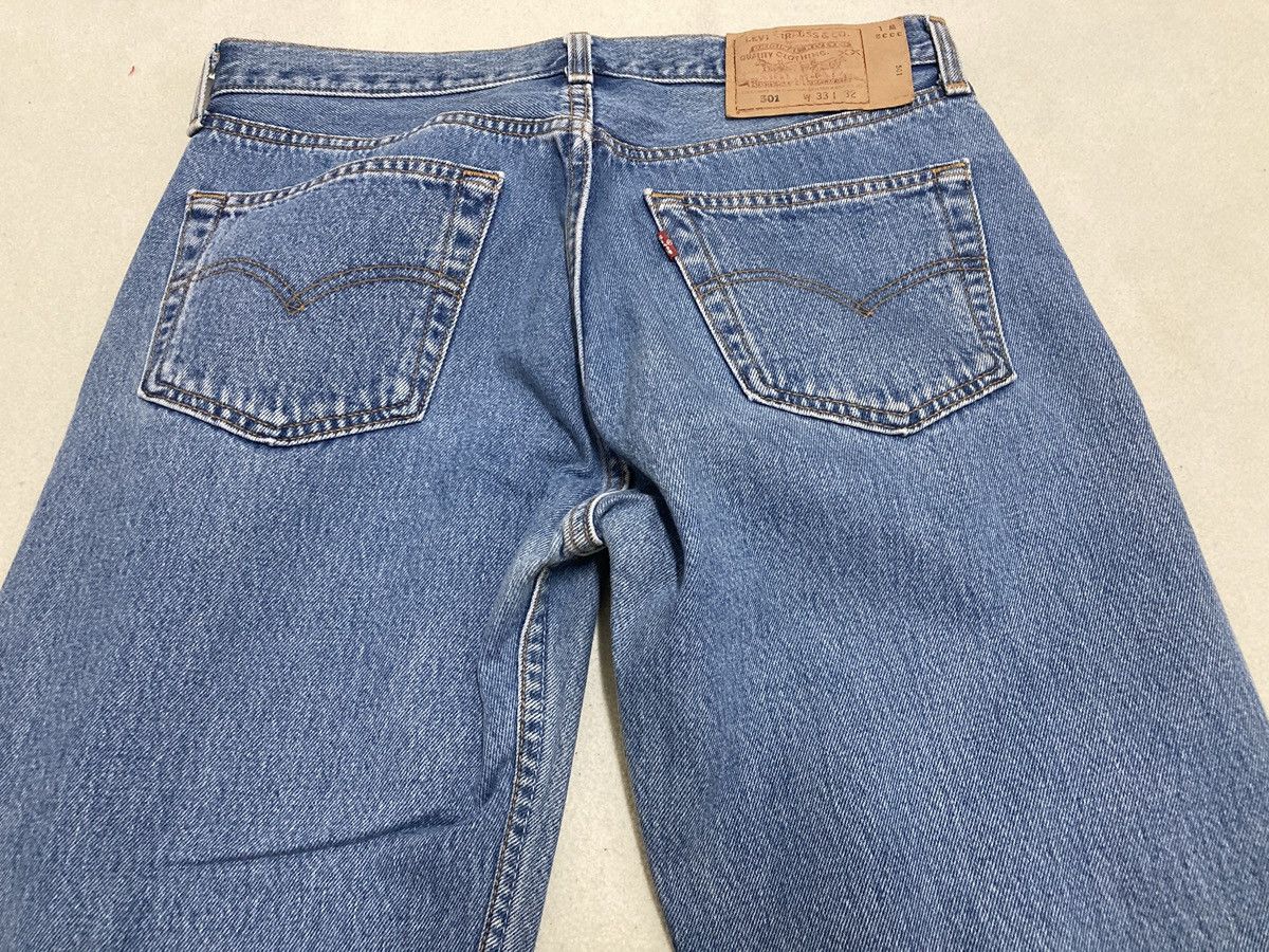 Levi's Vintage 90’s Levis 501 jeans Made in USA for Men Size US 33 - 10 Thumbnail