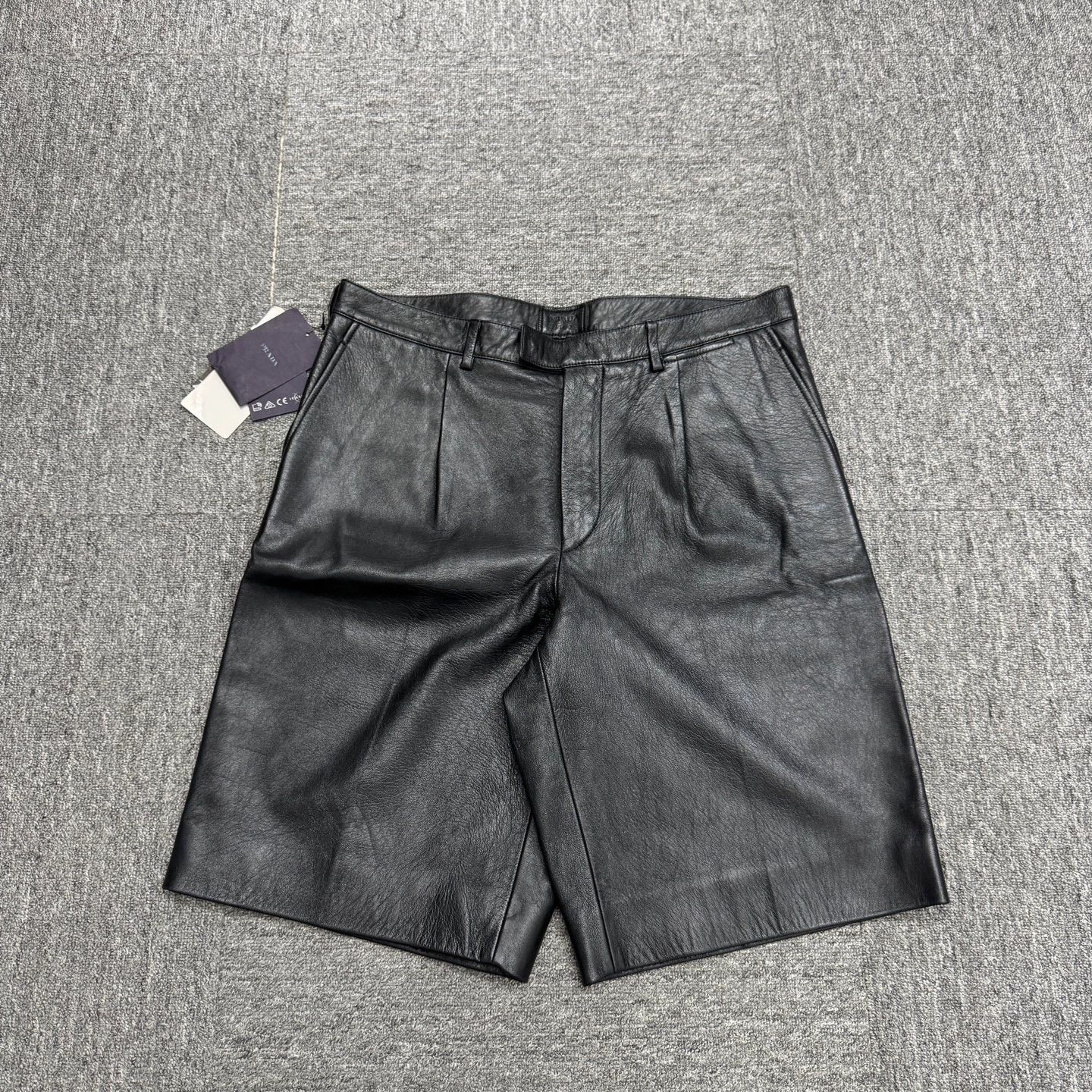 Prada 0941 Prada Lambskin Shorts 50 Size US 34 / EU 50 - 1 Thumbnail