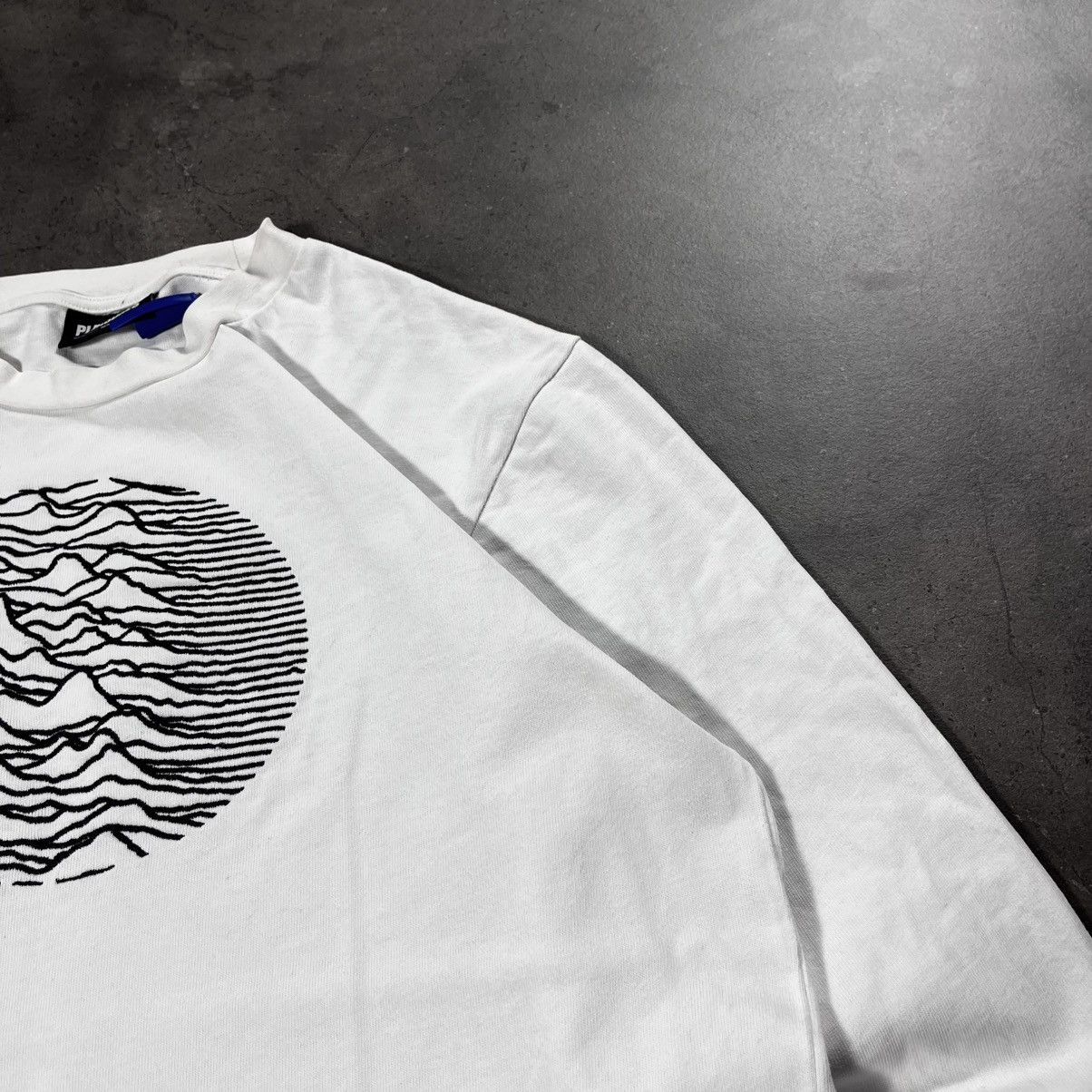 Pleasures Unknown Pleasures Now Vintage Big Logo Longsleeve Tee Tshirt Size US M / EU 48-50 / 2 - 12 Thumbnail