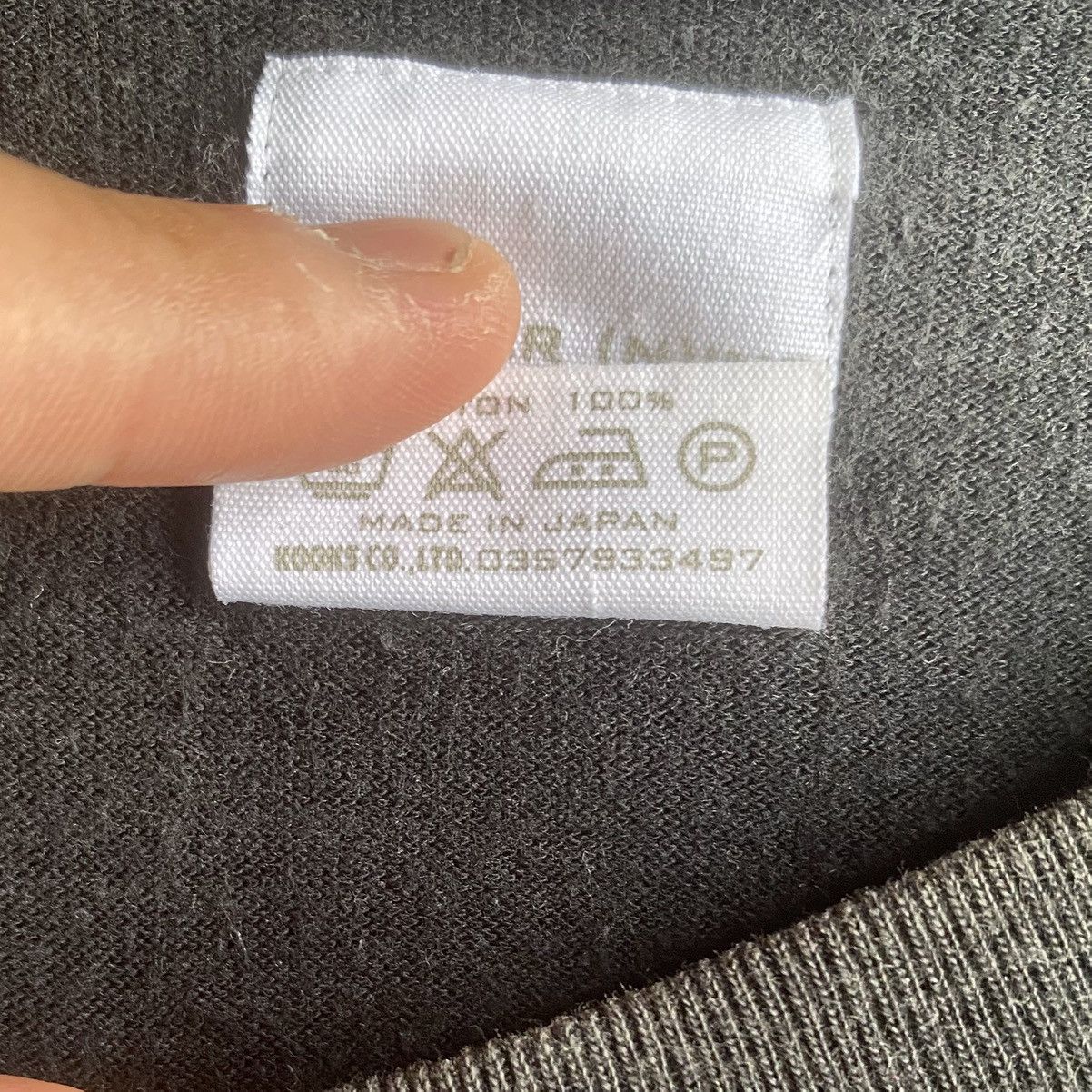 Disney × Number (N)ine Vintage 2000 Mickey Mouse Eddy Venga Pearl Jam Size US M / EU 48-50 / 2 - 6 Thumbnail